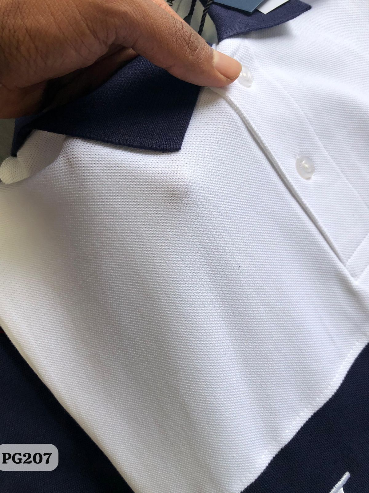 Luxury Hackett Polo Shirt – Timeless White with Black Detailing