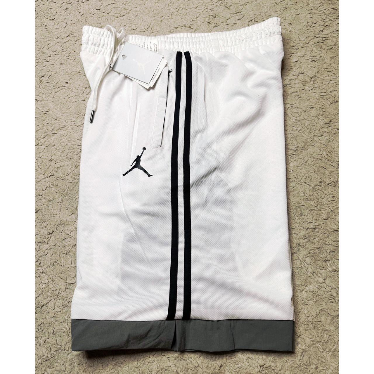 Jordan Shadow Ice Mesh Basketball Short - Black/Grey or Grey/Black