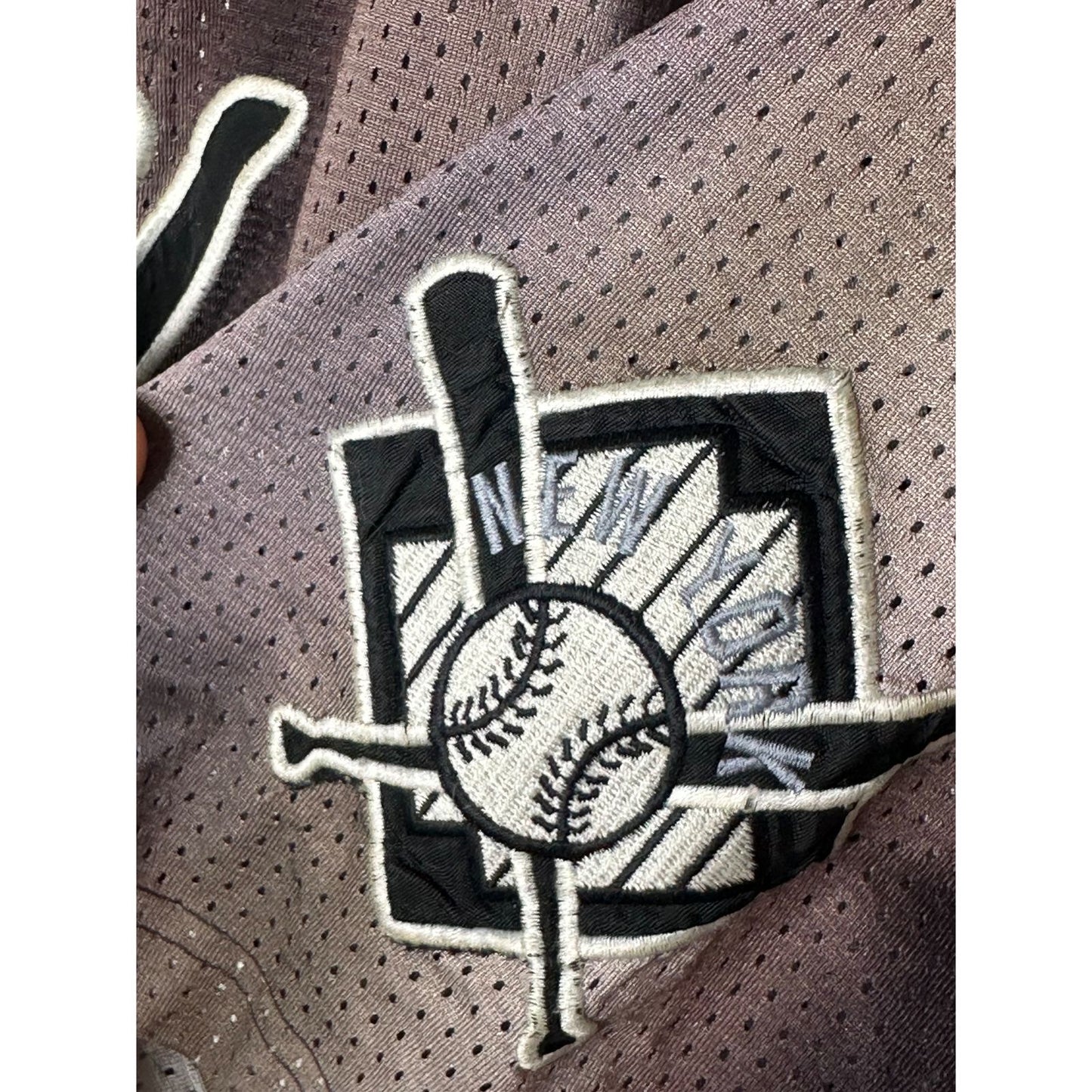GIII Sports New York Script Graphic Button-Up Jersey with Baseball Patch XL