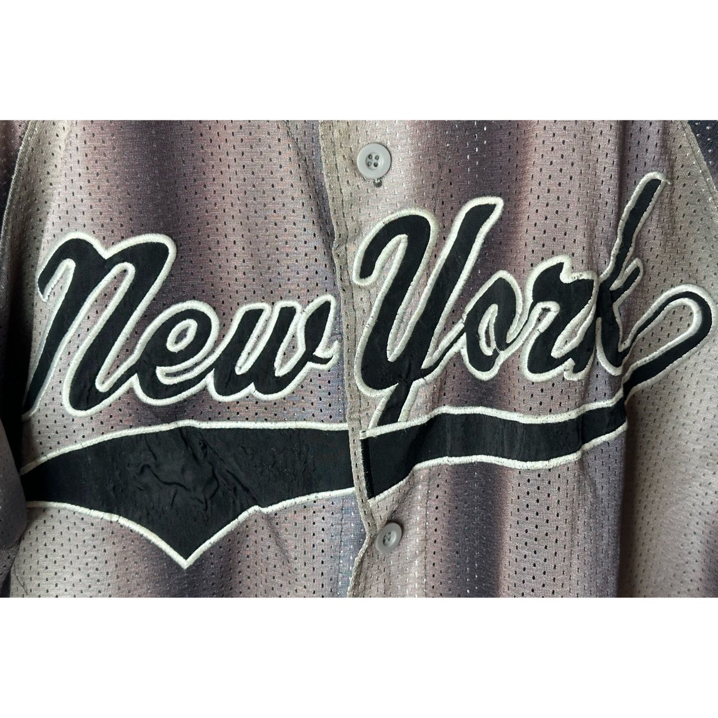 GIII Sports New York Script Graphic Button-Up Jersey with Baseball Patch XL