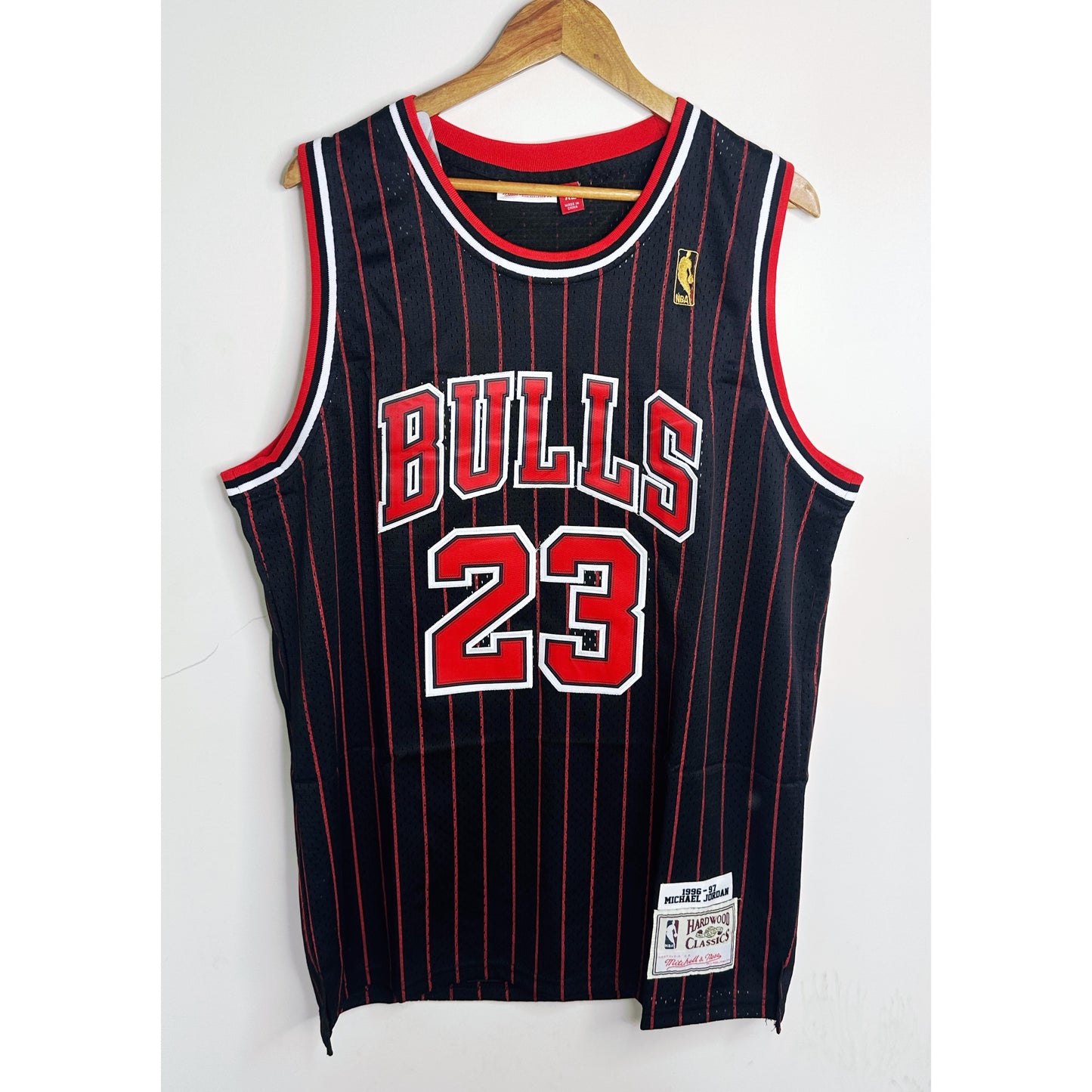 Mitchell & Ness Hardwood Classics Michael Jordan #23 Chicago Bulls Alternate Pinstripe Jersey