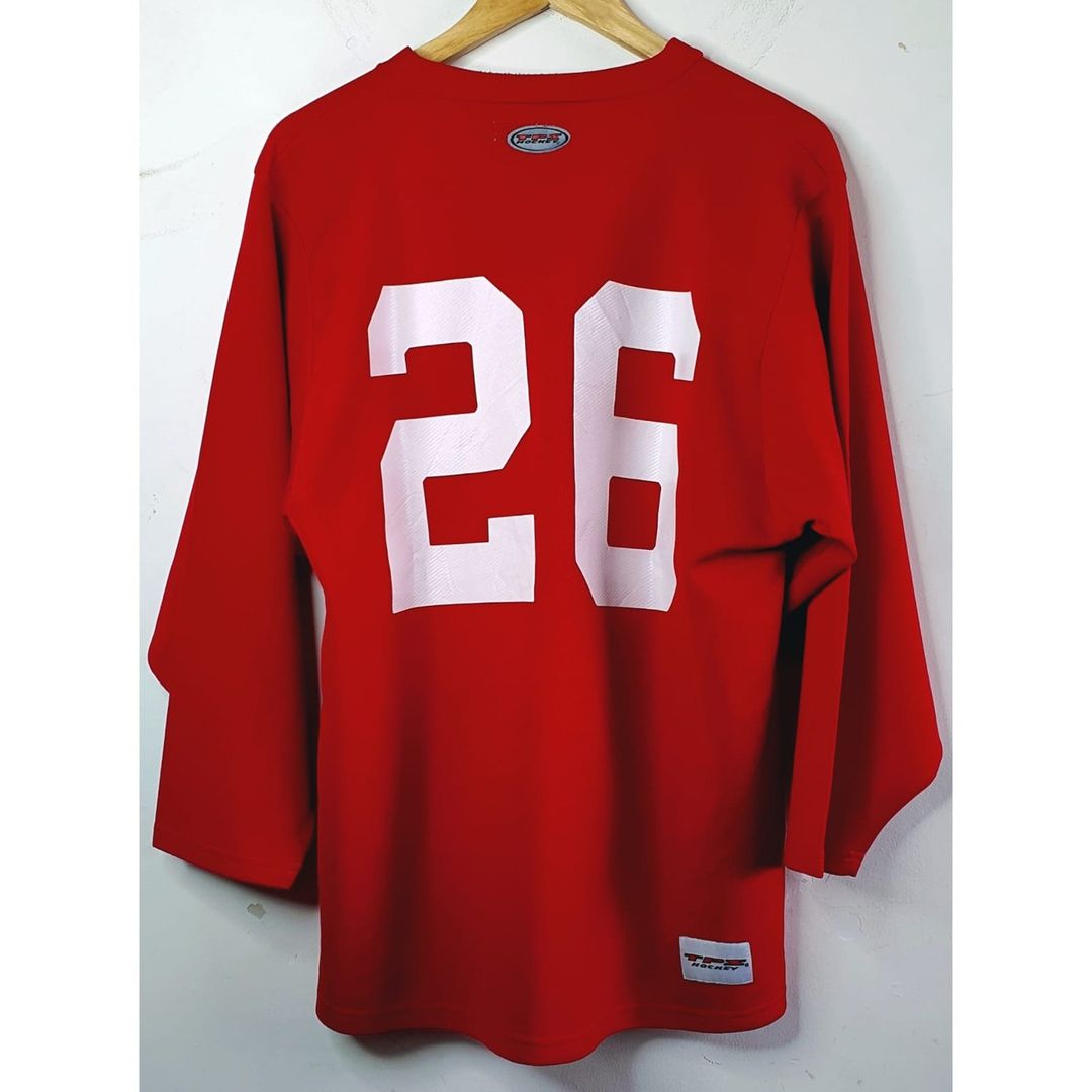 RED ELITE HOCKEY JERSEY SIZE M  ICE HOCKEY JERSEY