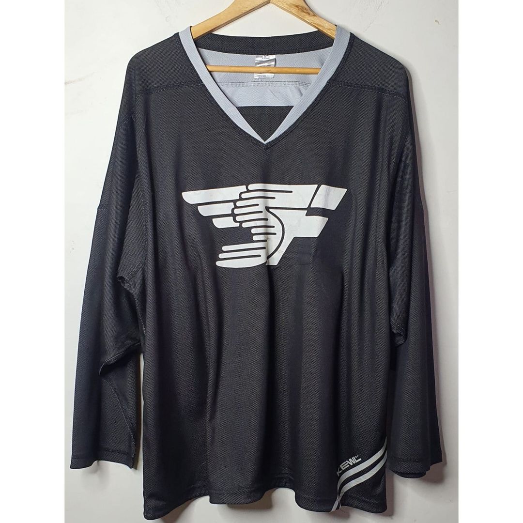 BLACK SF 20 JERSEY SIZE L/XL ICE HOCKEY JERSEY