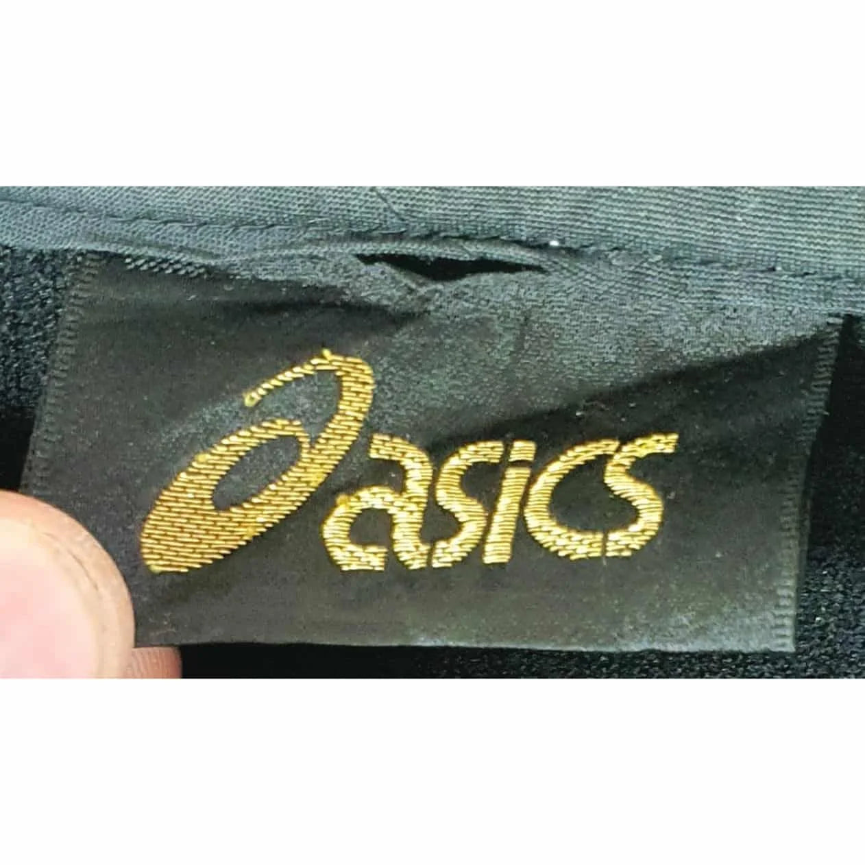 ASICS BLACK & GREY PREMIUM SIZE: L JACKET