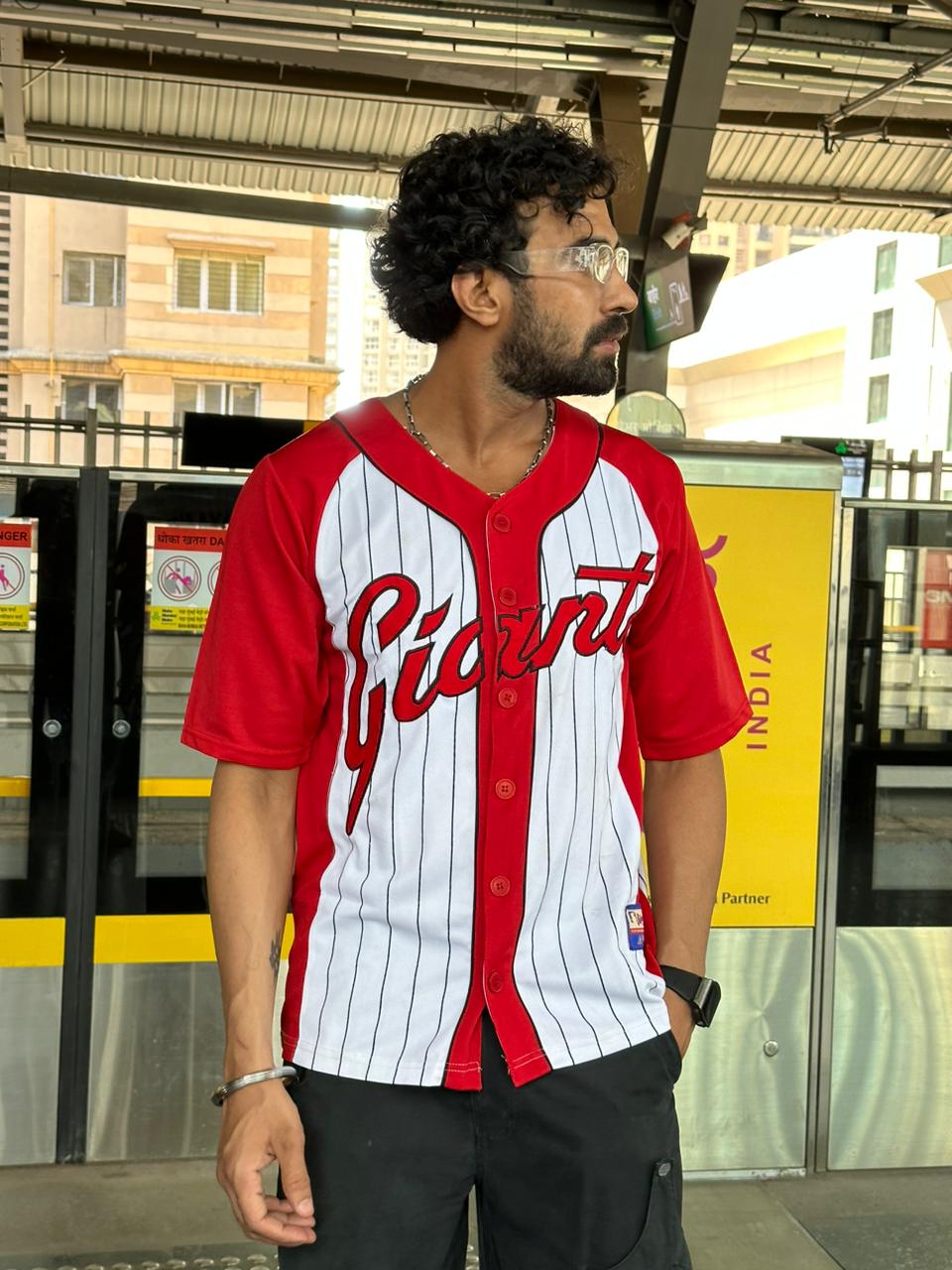 GIANTS RED NBA SIZE L BASEBALL JERSEY