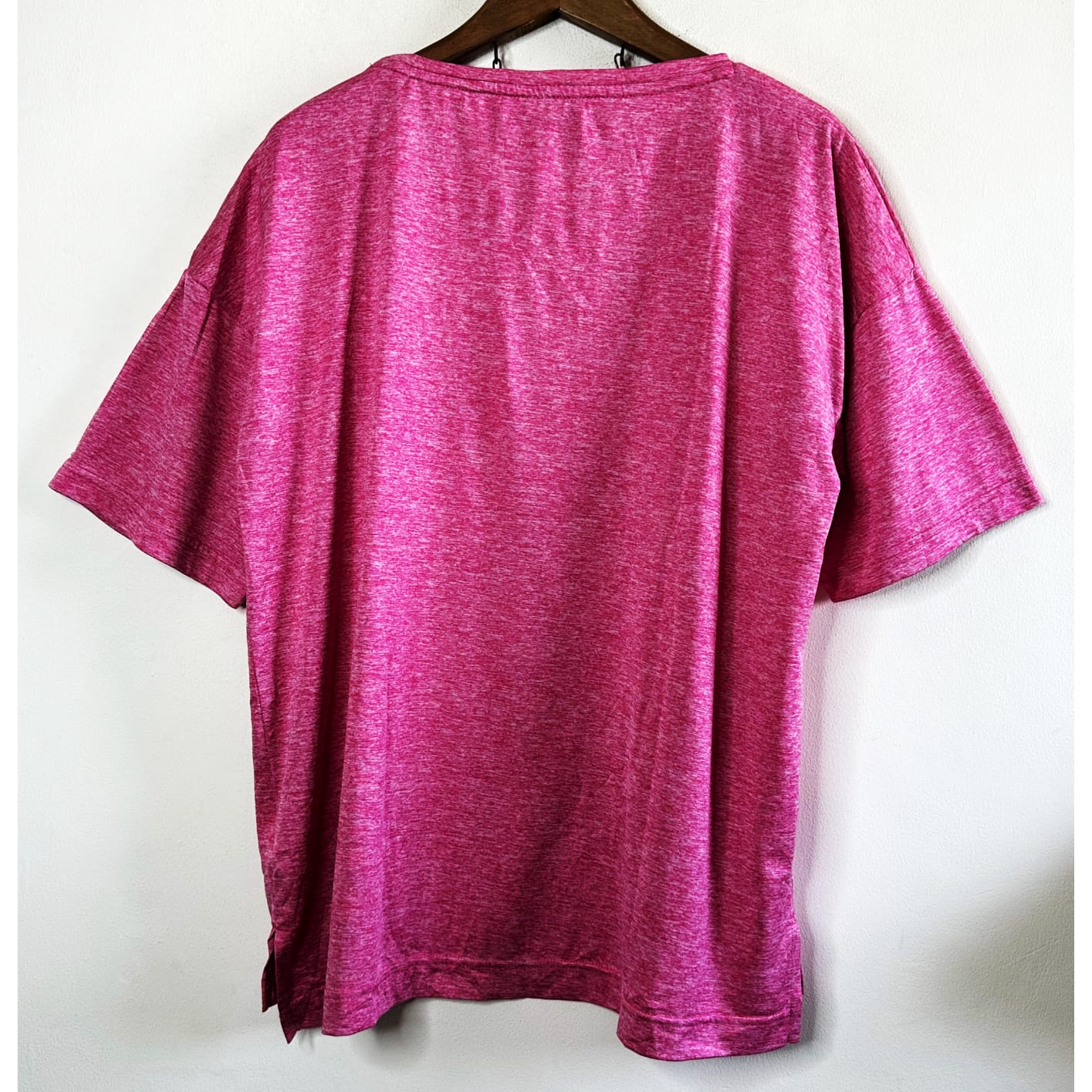 OUTDOOR PINK L SIZE DRI-FIT SPORTS TEE