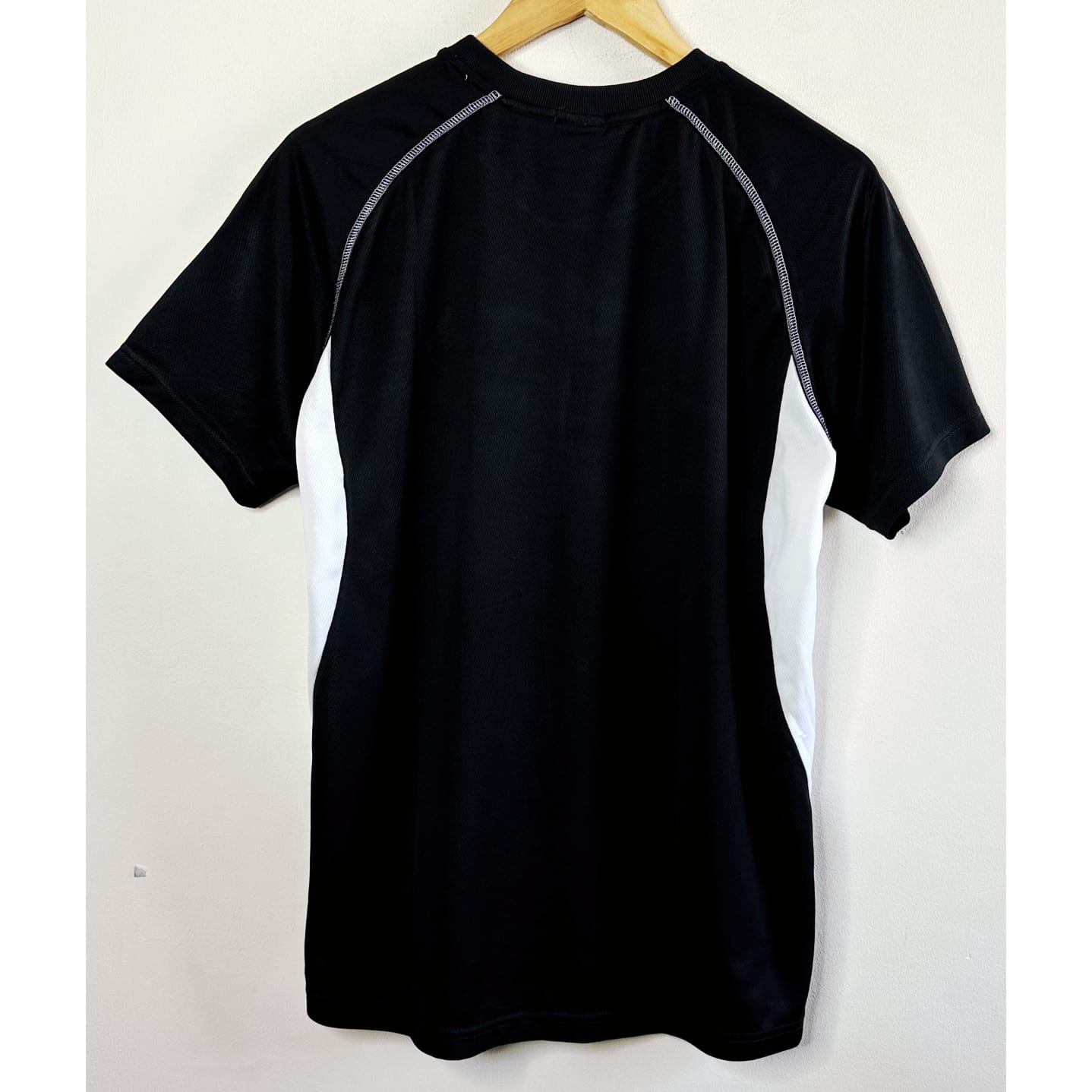 ADIDAS BLACK M SIZE DRI-FIT SPORTS TEE