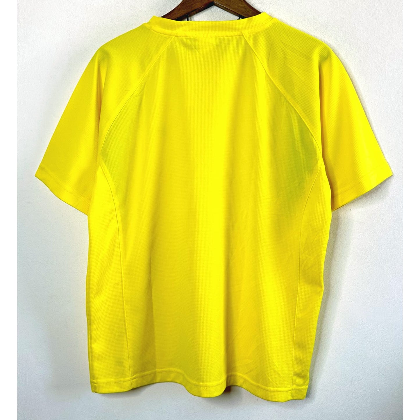 NEW BALANCE YELLOW M SIZE DRI-FIT SPORTS TEE