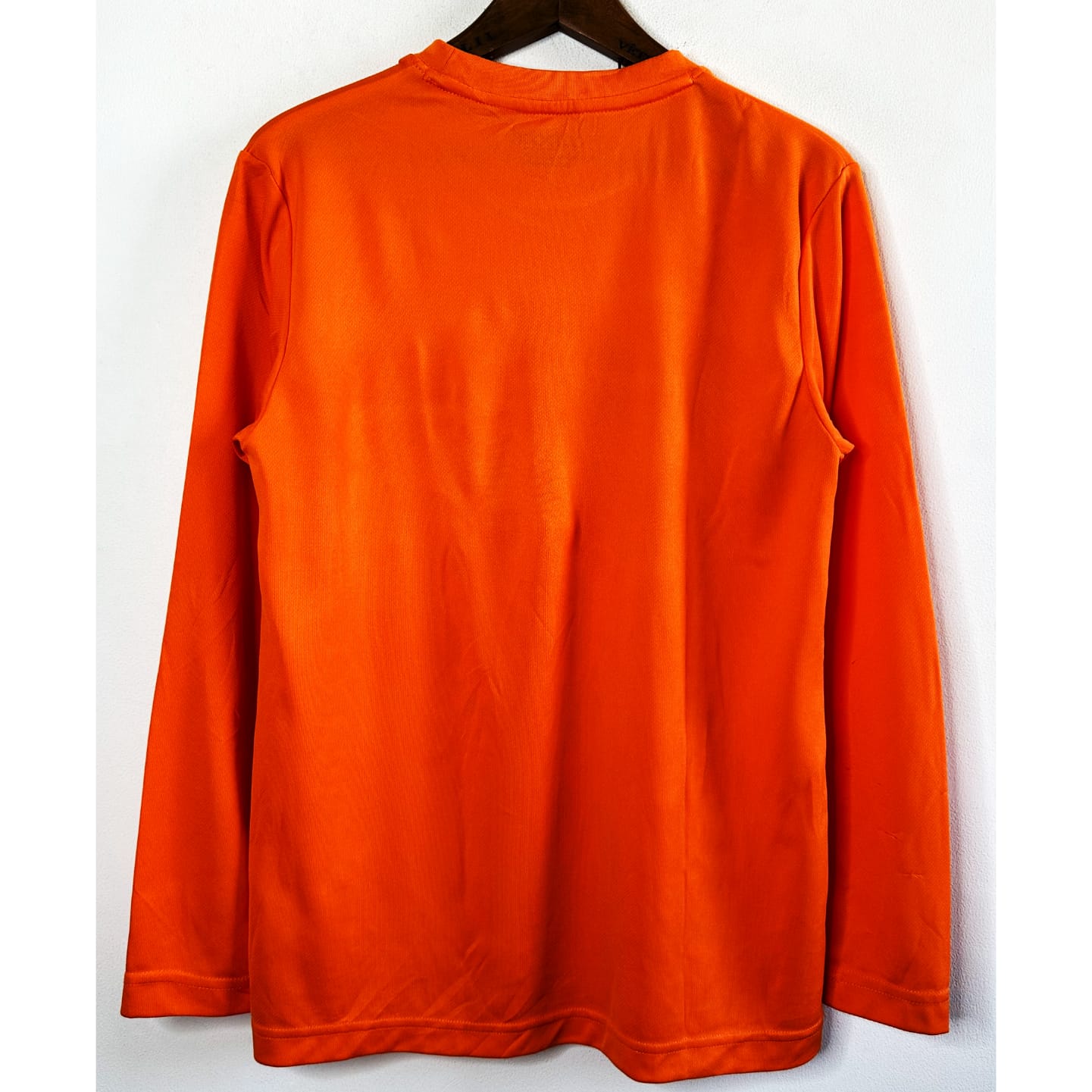 OUTDOOR ORANGE M SIZE DRI-FIT SPORTS TEE