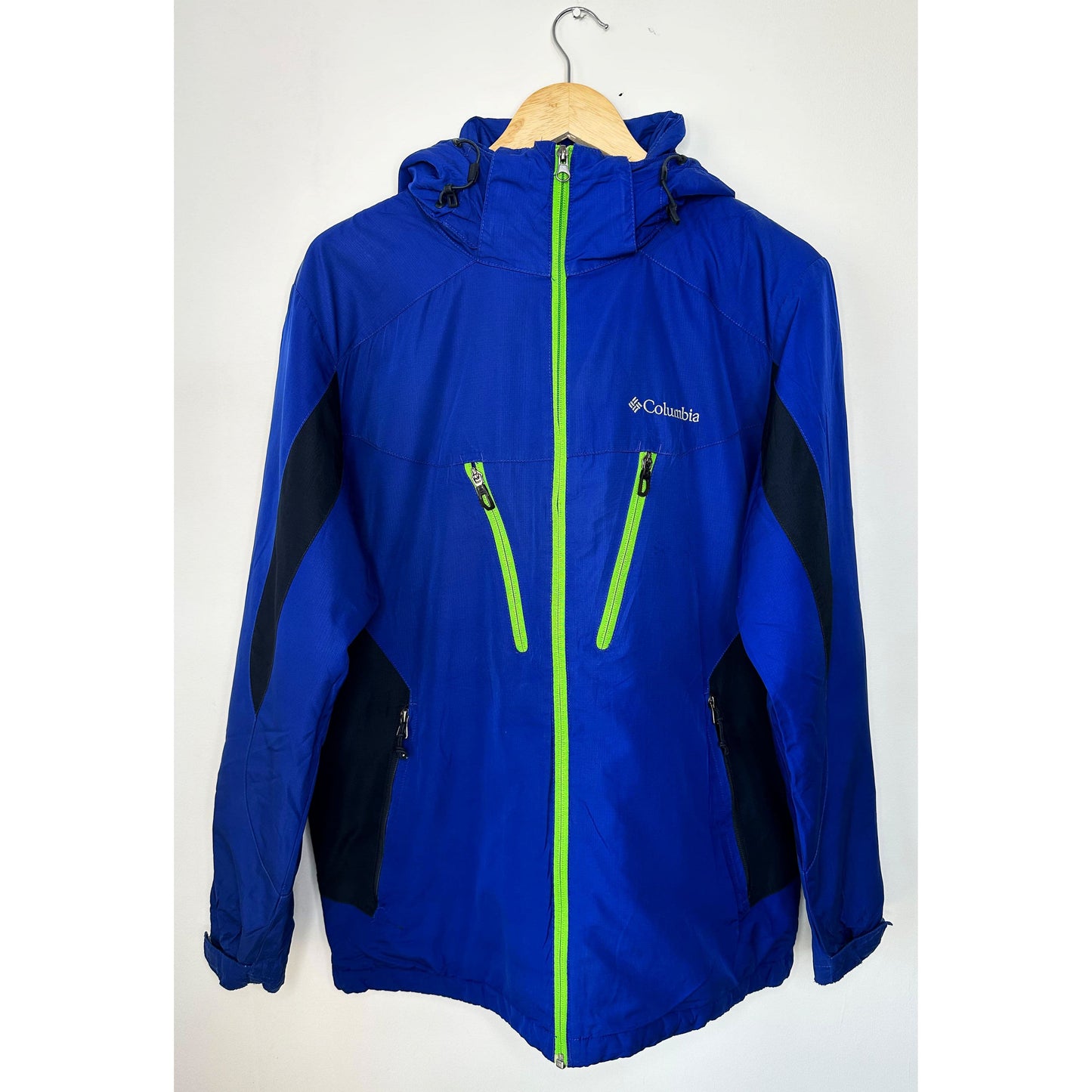 COLUMBIA SPORTSWEAR COMPANY SIZE XL JACKET