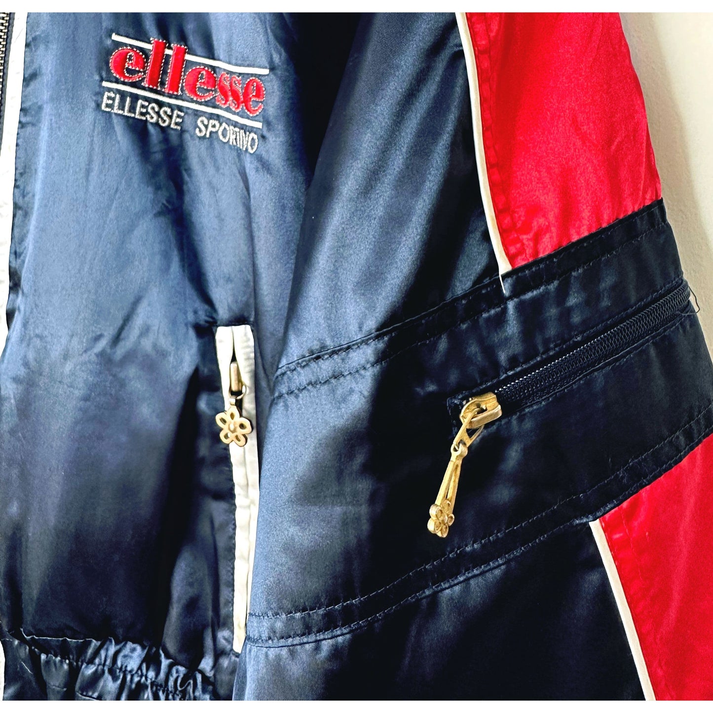 ELLESSE SPORTIVO  SIZE M PREMIUM JACKET