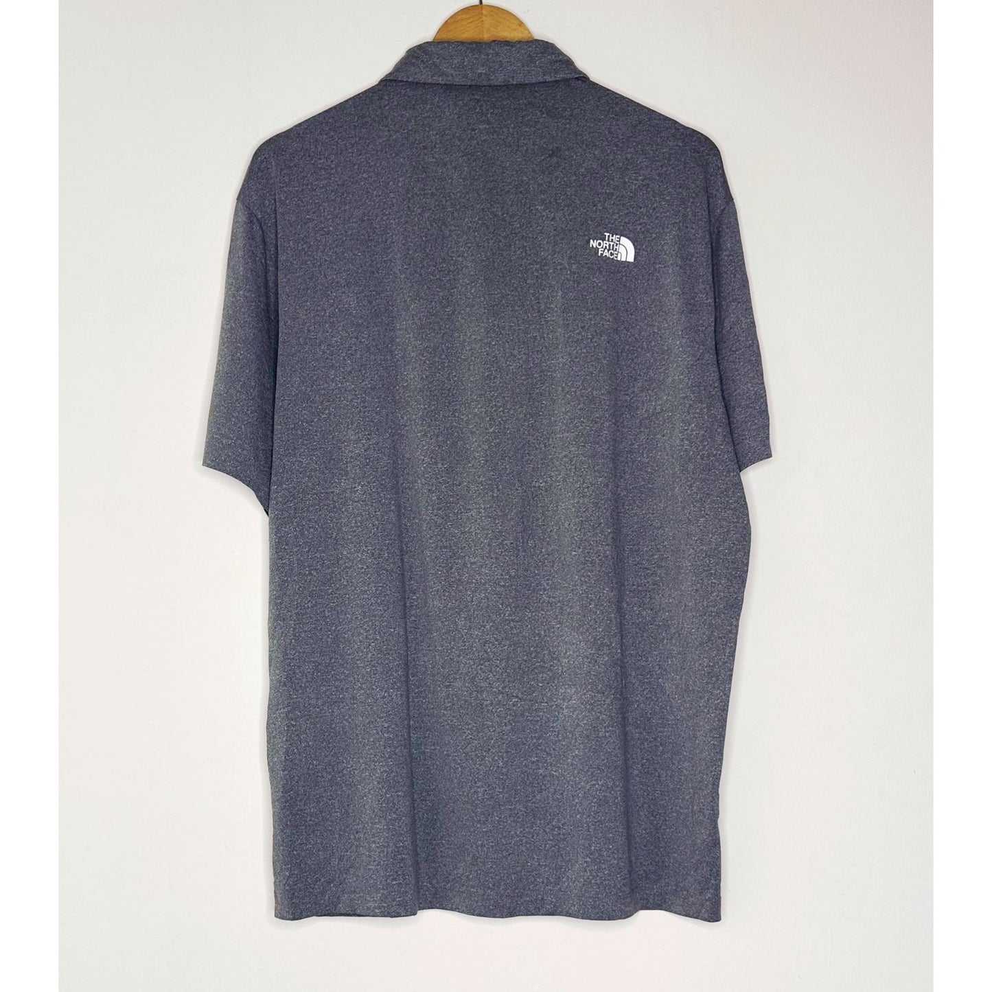 THE NORTH FACE REGULAR FIT SIZE-2XL Premium Polo tees