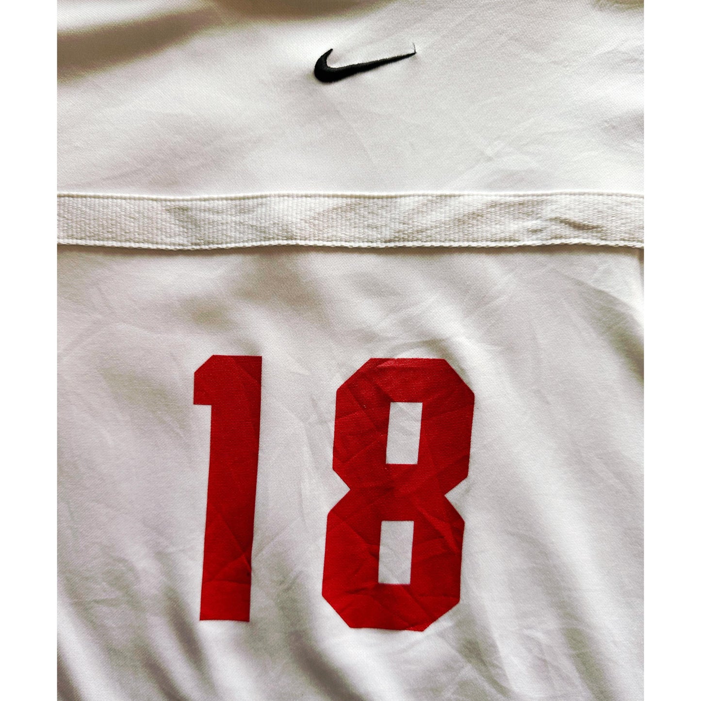 NIKE NUMBER 18 WHITE SIZE-JERSEYS