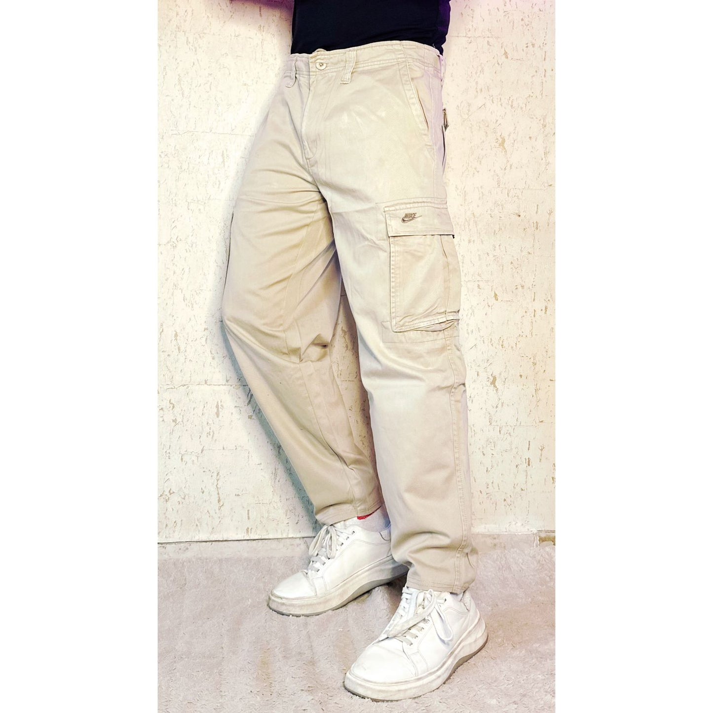 NIKE Men's Beige Relaxed Fit Cargo Pant SIZE L