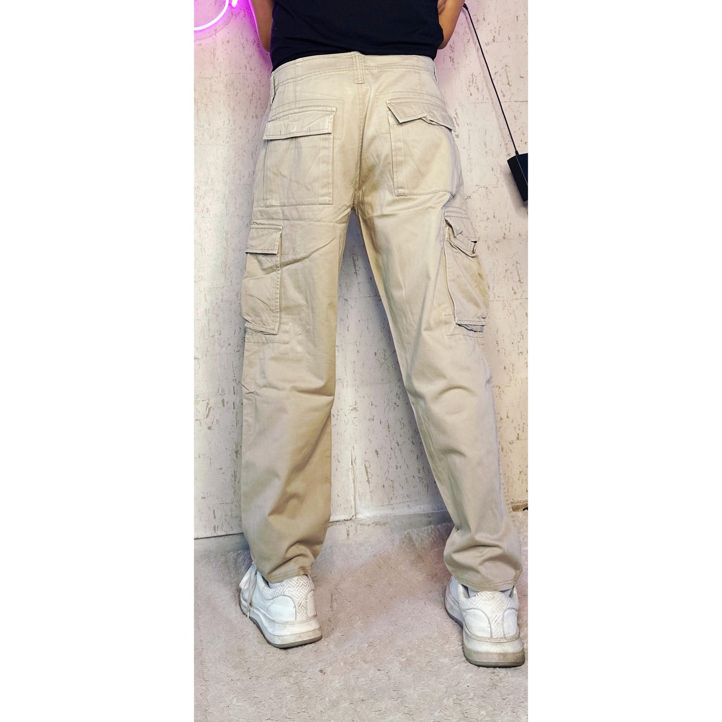 NIKE Men's Beige Relaxed Fit Cargo Pant SIZE L