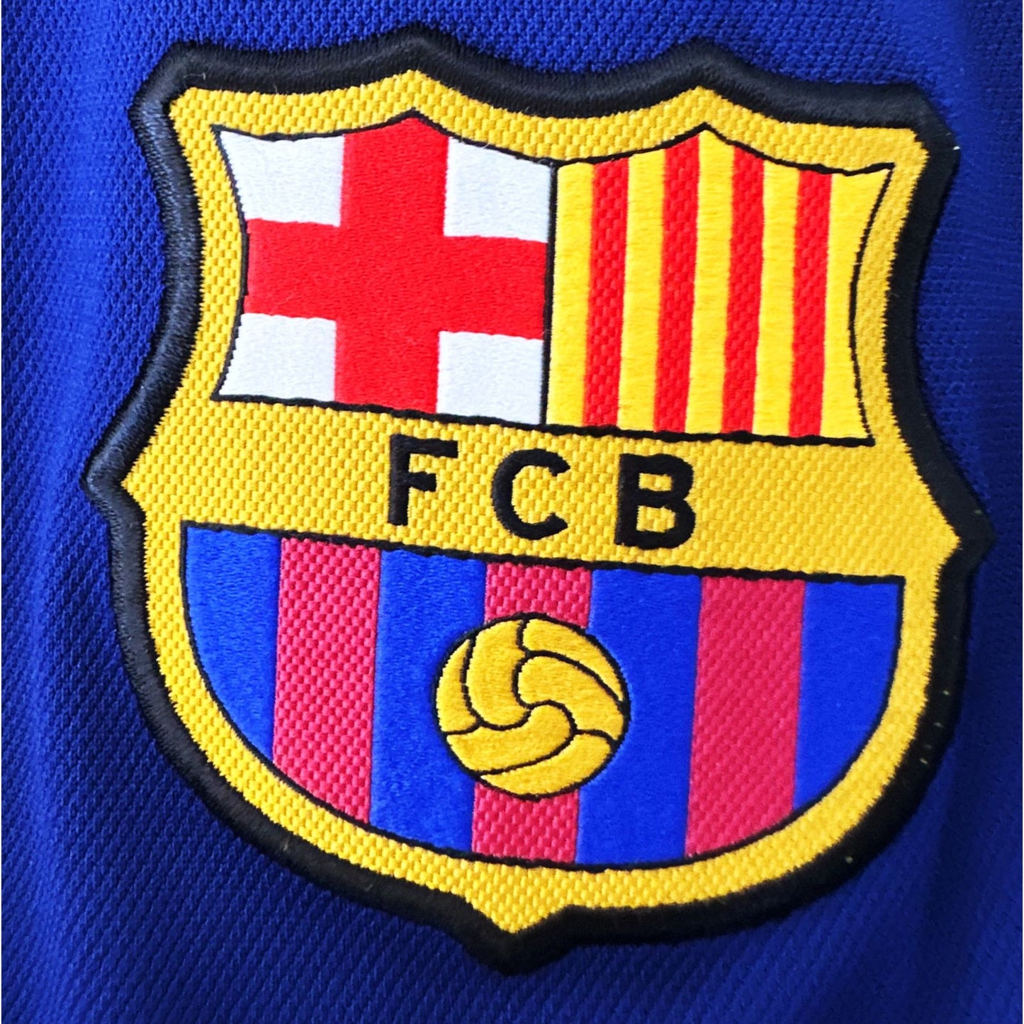 NIKE FCB SIZE-M SPORTSWEAR JACKET