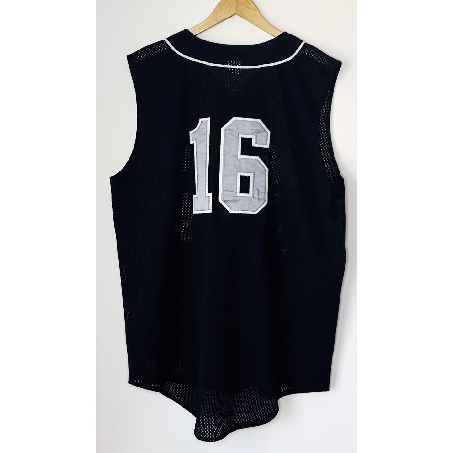 NARARENE NO 16 SIZE- XL  JERSEYS