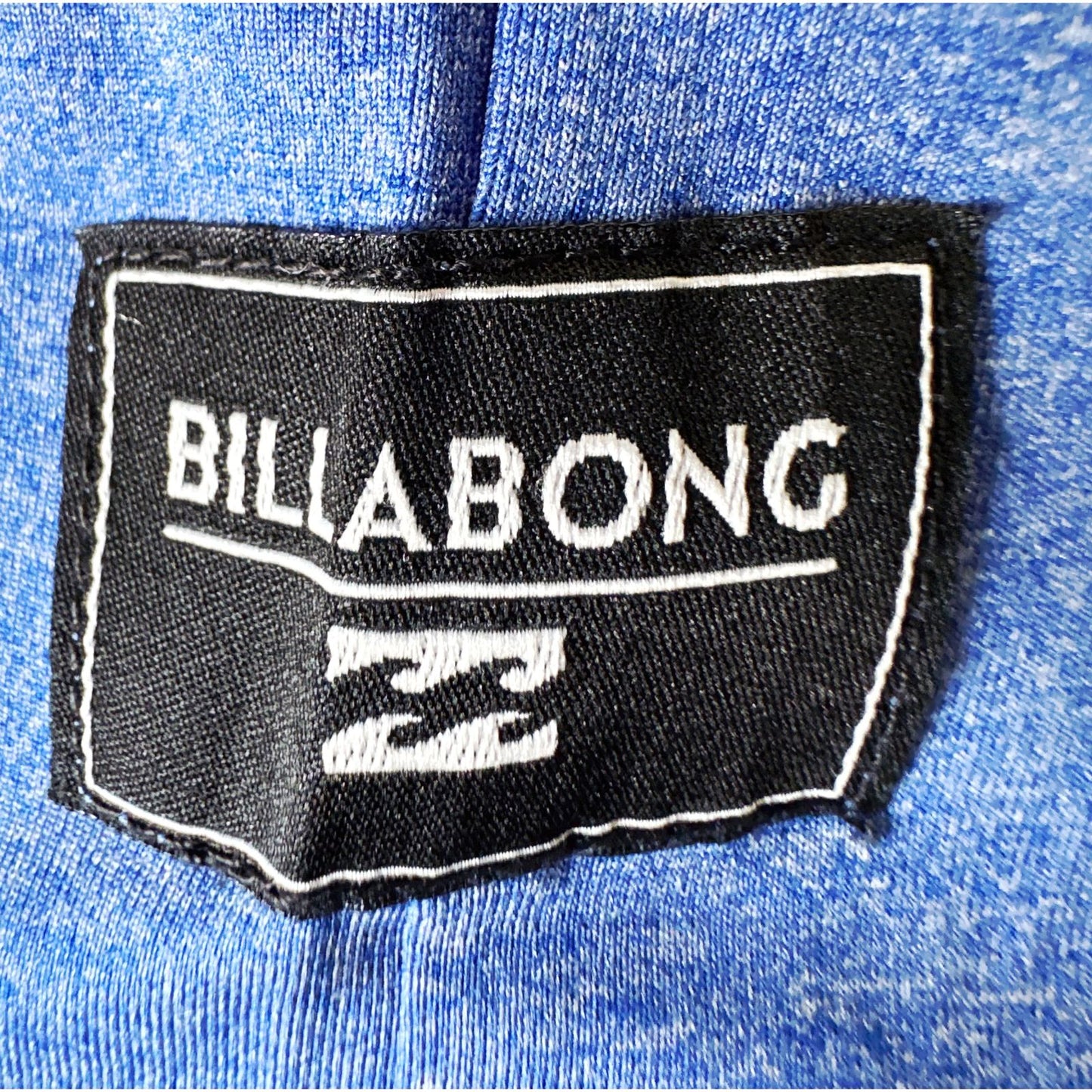 BILLA BONG SIZE-M DRY-FIT TEES