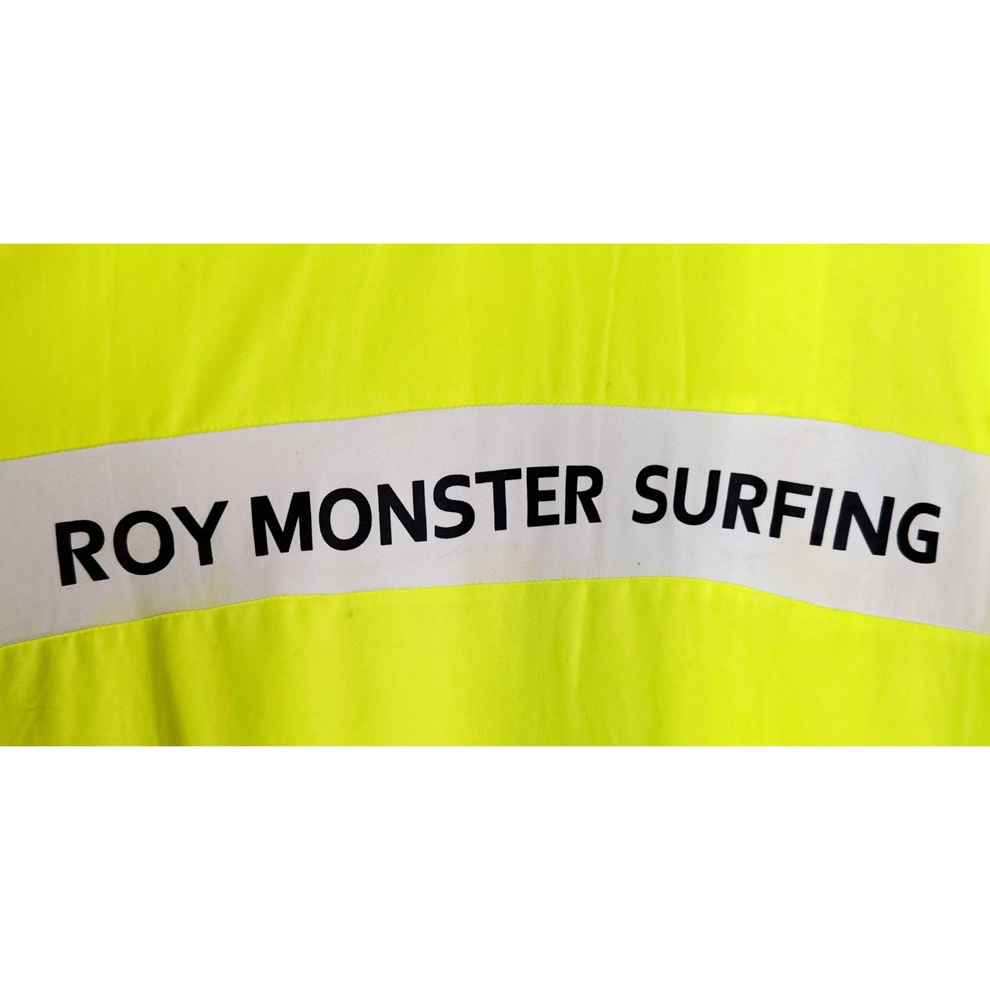 ROY MONSTER SURFING SIZE- XL DRY-FIT TEES