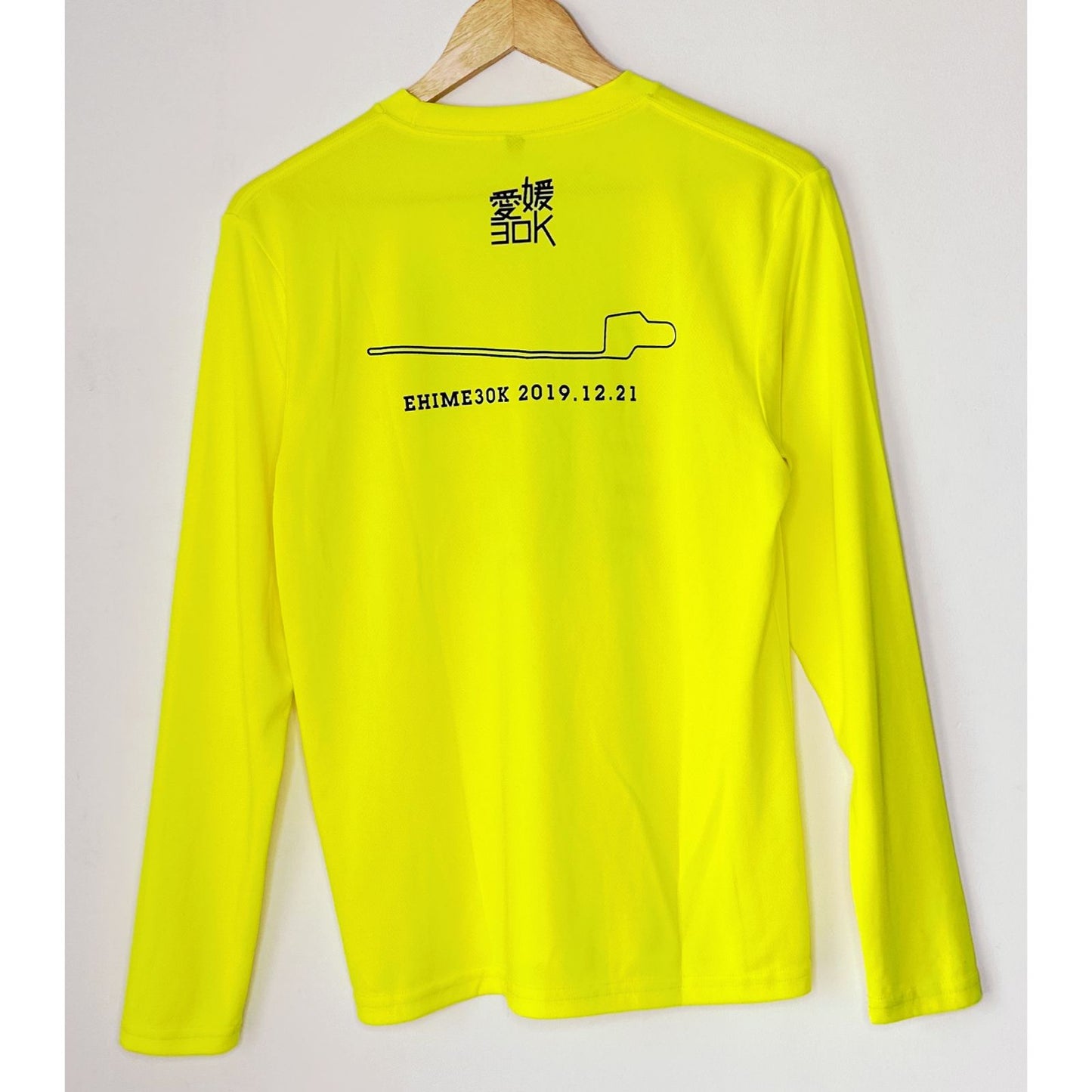 YELLOW FULL SLEEVE SIZE- M DRY-FIT TEES