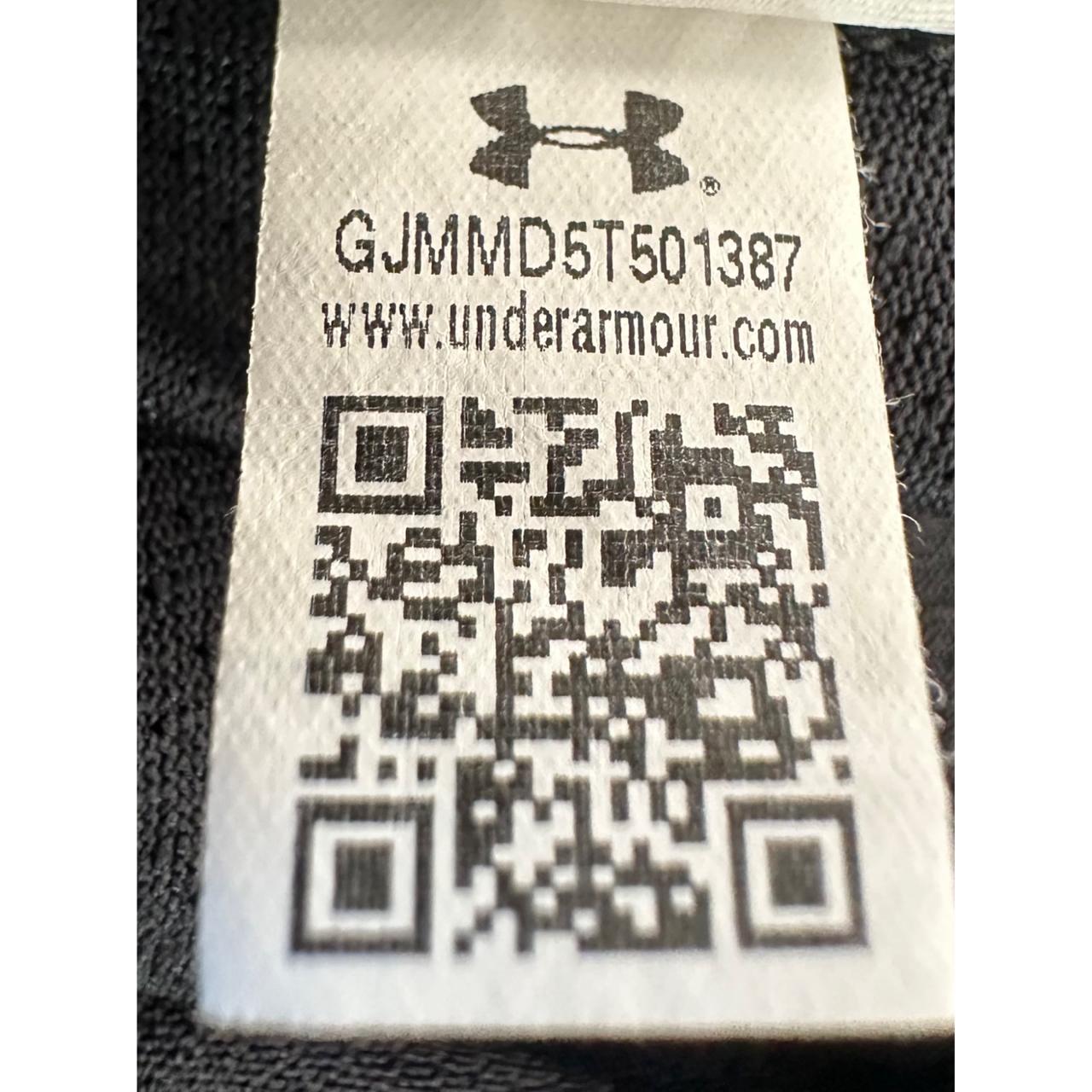 UNDER ARMOUR BLACK SIZE- L DRY-FIT TEES