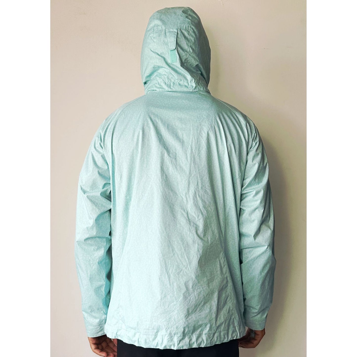 COLUMBIA WINDBREAKER SIZE XL PREMIUM JACKET