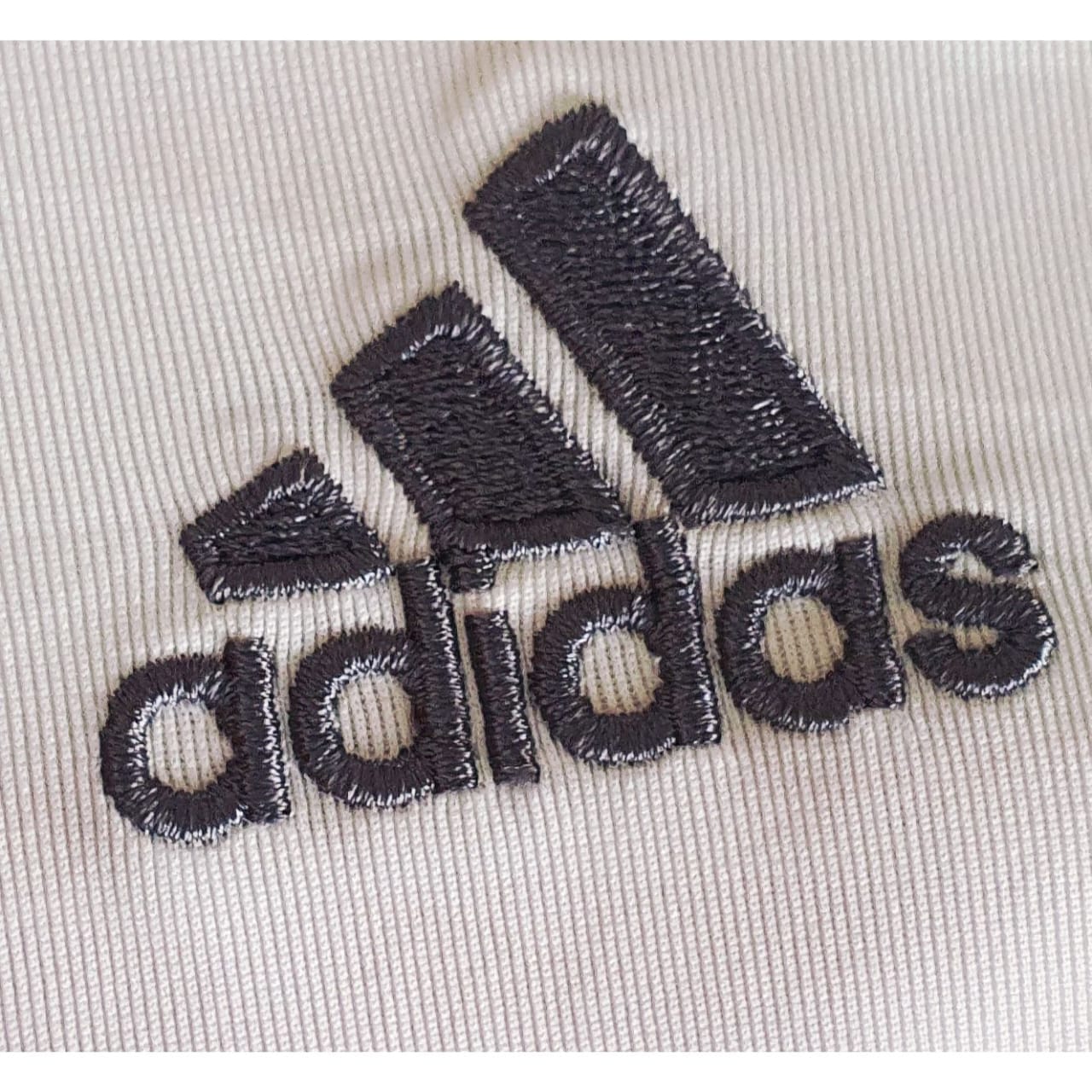 ADIDAS CLIMALITE SIZE-M Premium Dri-fits