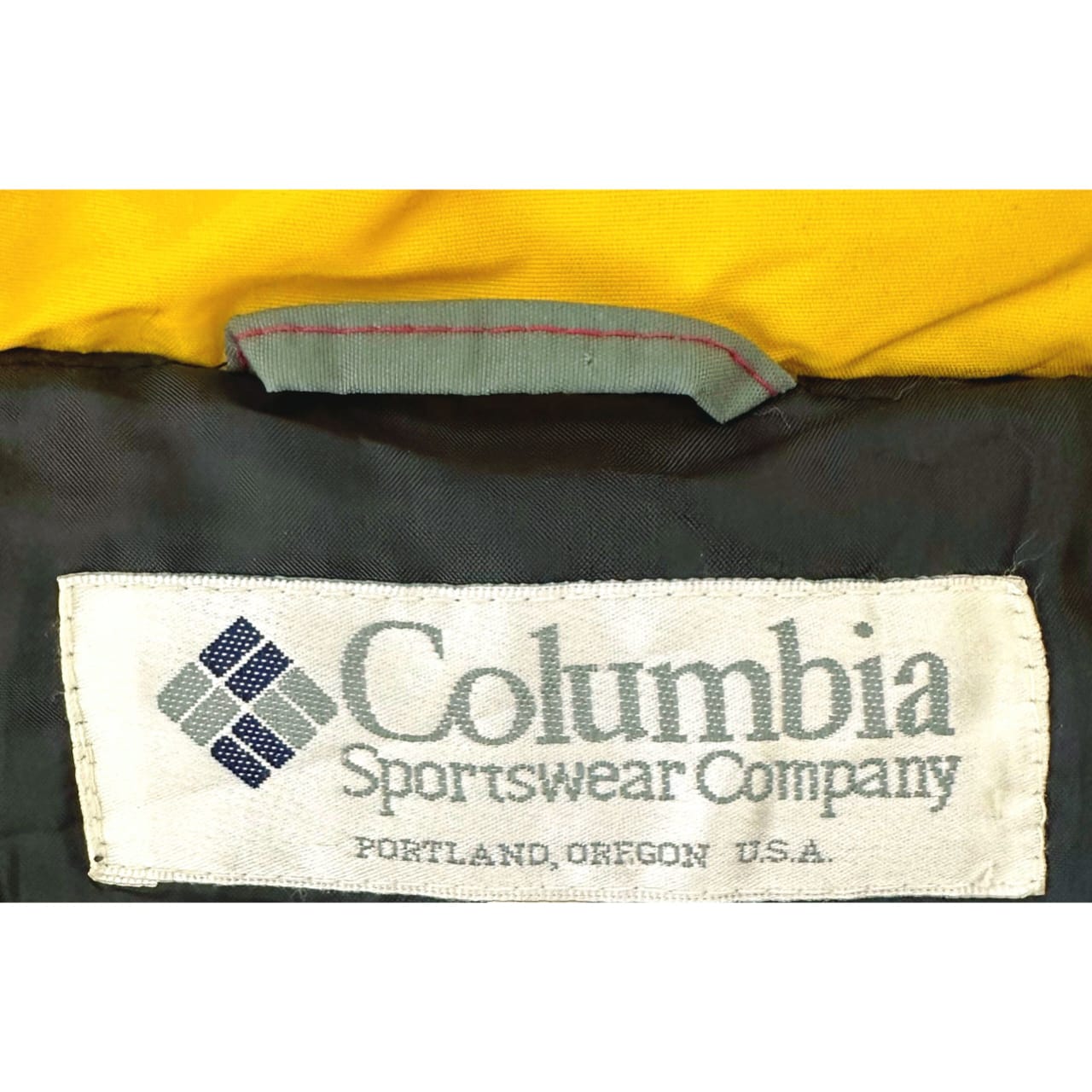 COLUMBIA SKI RACING JACKET MADE IN USA SIZE-XL WINDBREAKER JACKETS