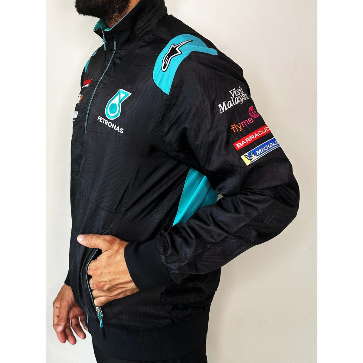 Macing SEPANG MACING TEAM WITH U YAMAHA FACTORY RACING PETRONAS SIZE-L WINDBR ...