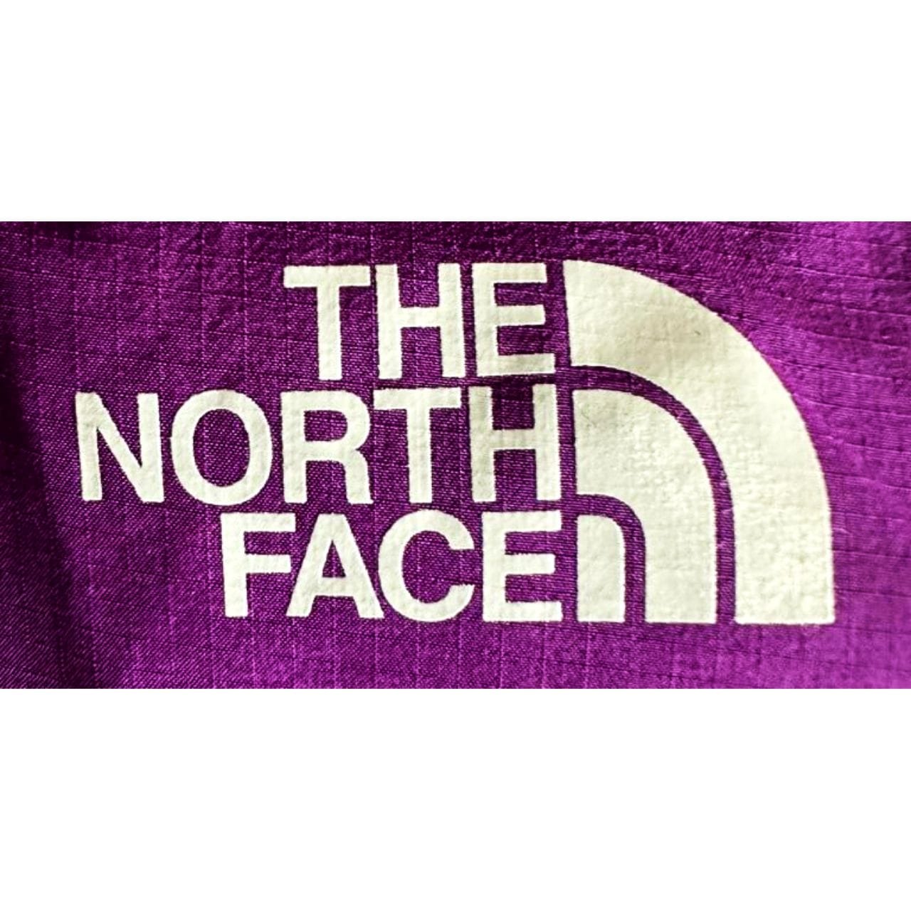 THE NORTH FACE PURPLE SIZE- M WINDBREAKER JACKETS