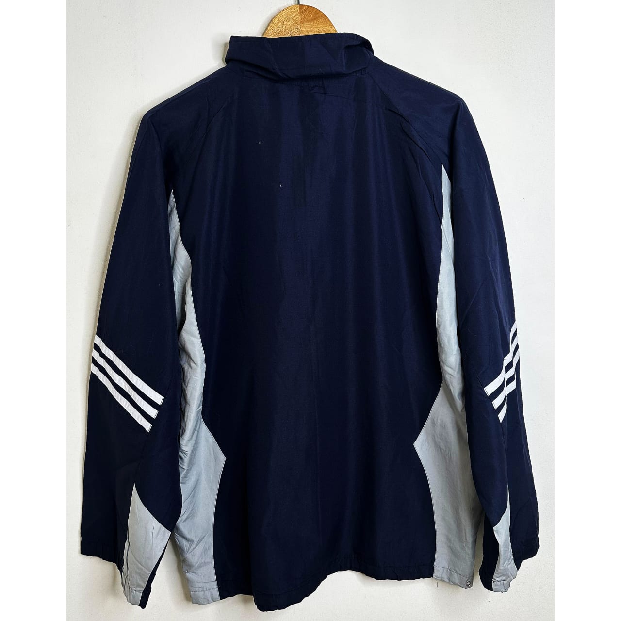 ADIDAS BLACK  SIZE- XL WINDBREAKER JACKETS