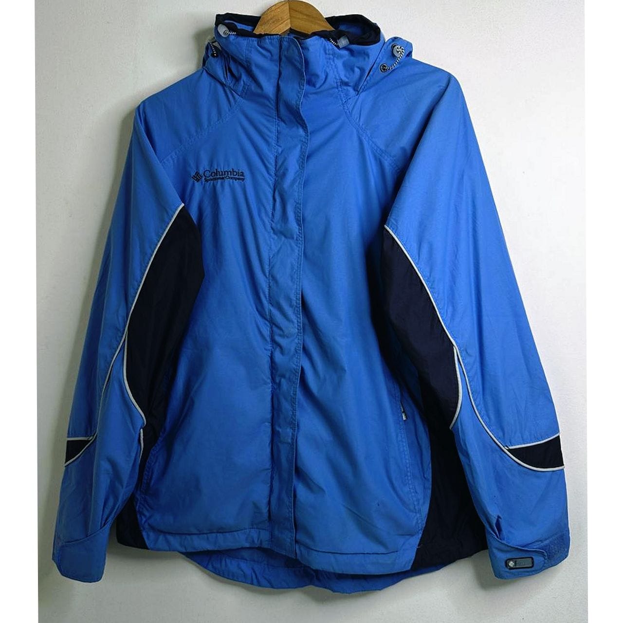 COLUMBIA BLUE SIZE- XL WINDBREAKER JACKETS