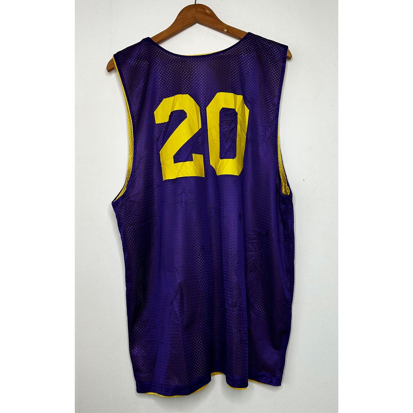 LEAKERS NUMBER-20 REVERSABLE SIZE-XL BASKETBALL JERSEYS