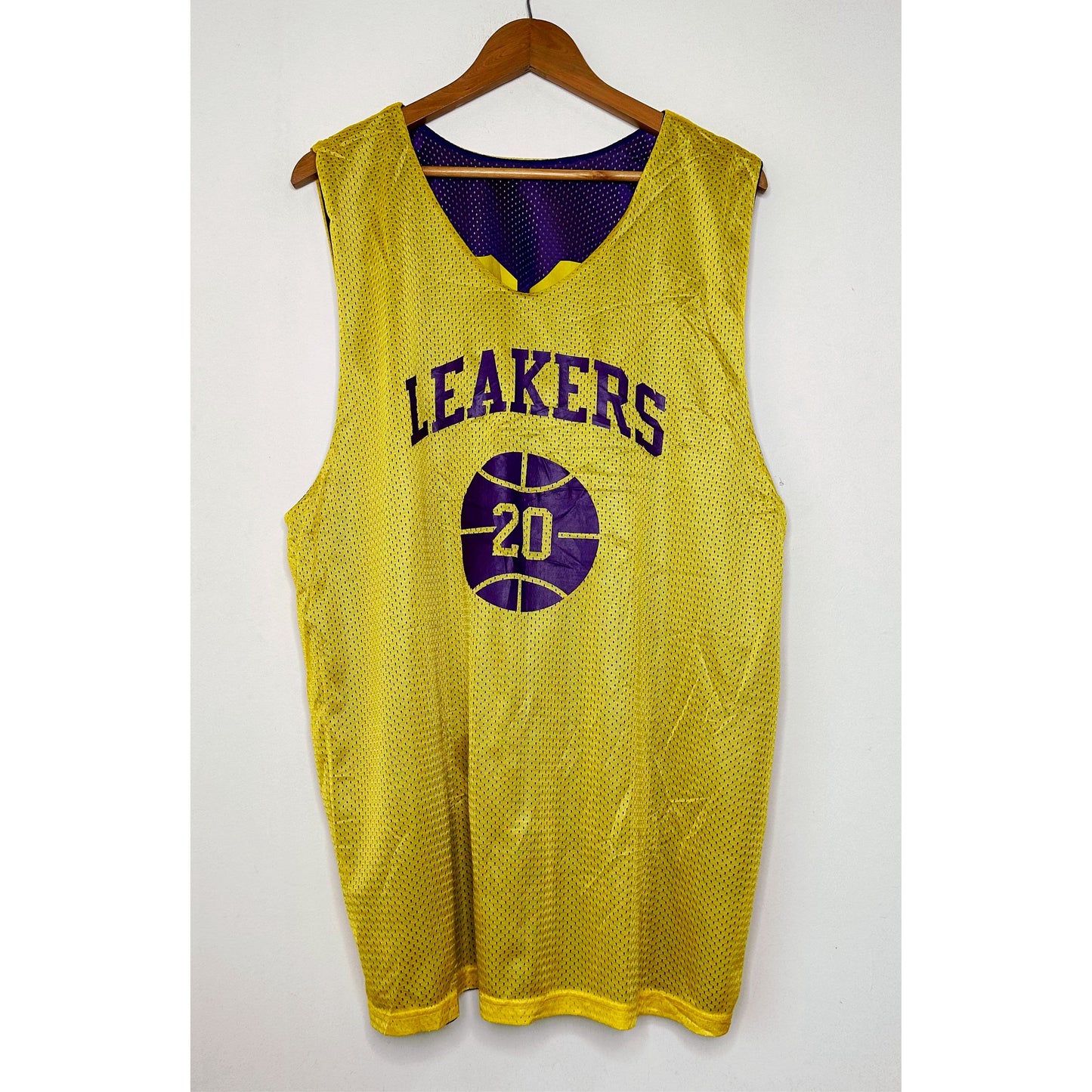 LEAKERS NUMBER-20 REVERSABLE SIZE-XL BASKETBALL JERSEYS