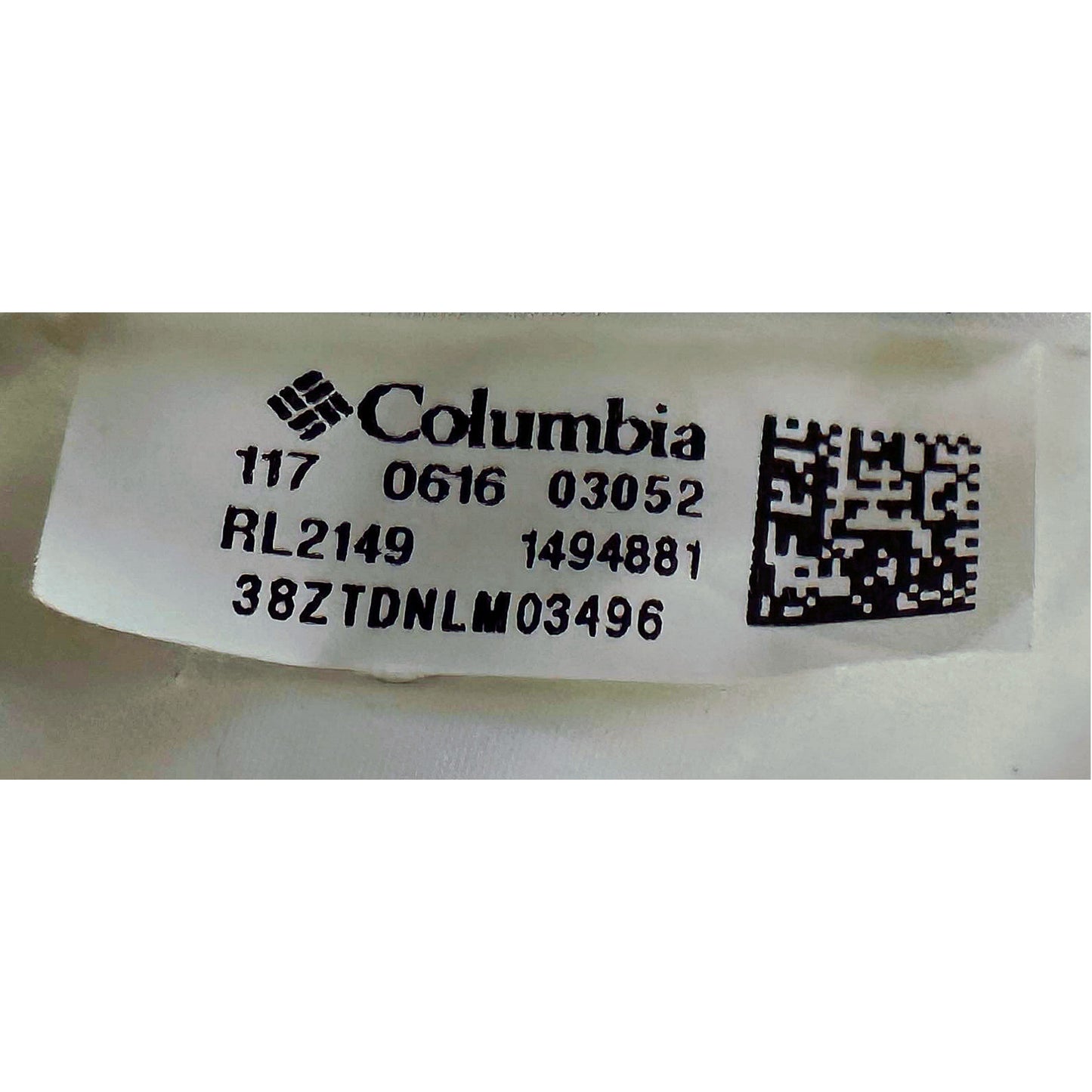 COLUMBIA WHITE SIZE- L WINDBREAKER JACKETS