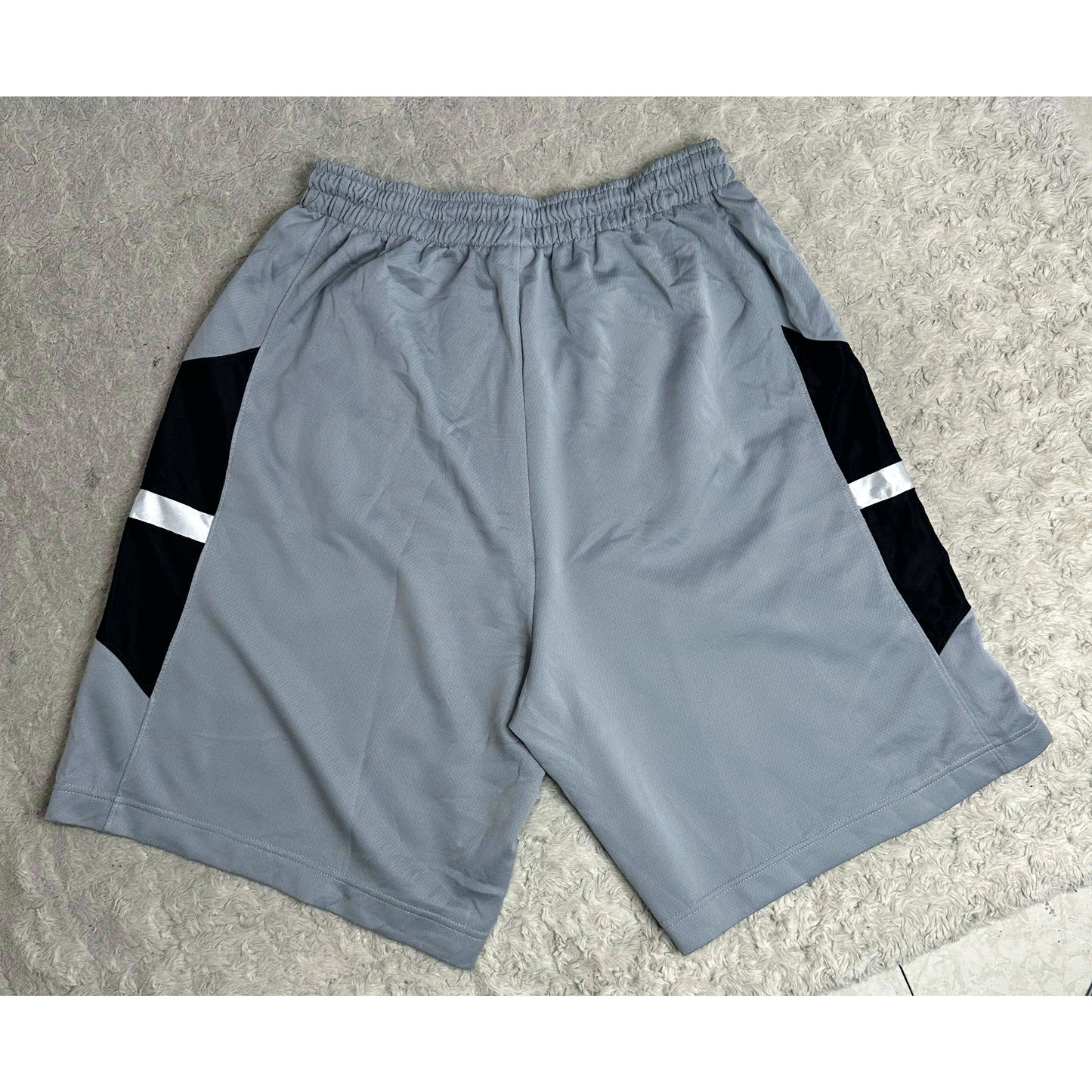 JORDAN GREY SIZE-XL SHORTS TRACKS & SHORTS