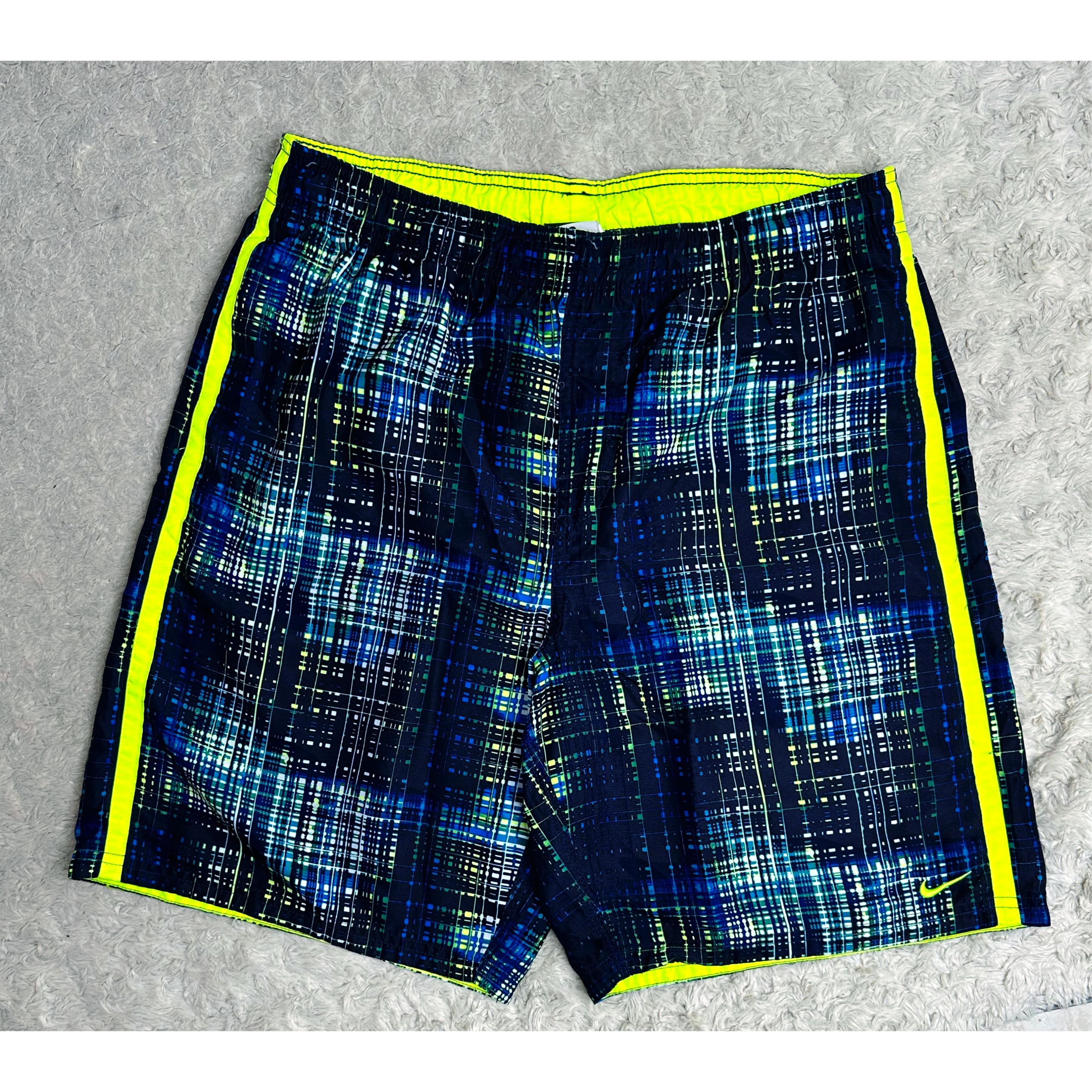 Nike multicolor shorts hotsell