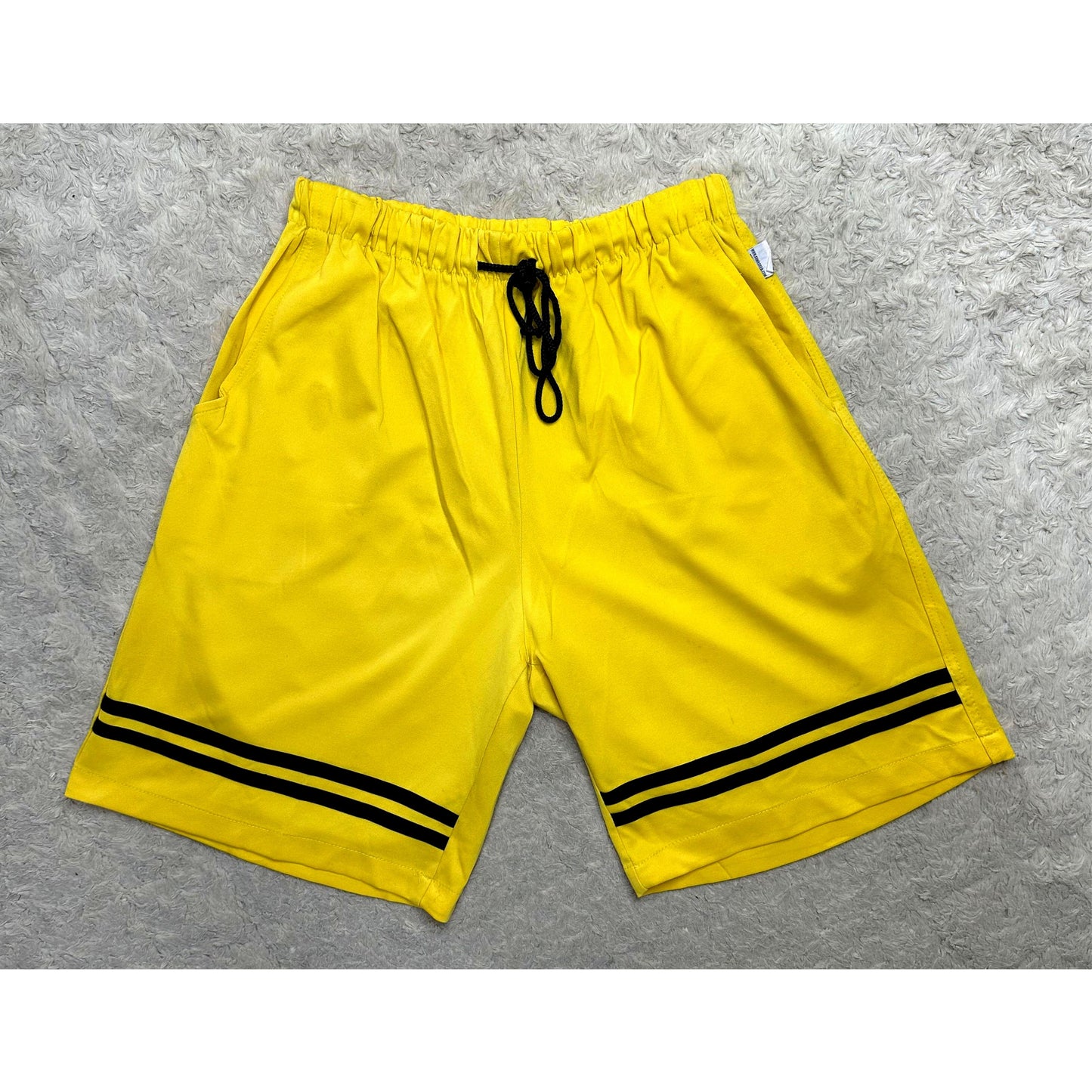 YELLOW SIZE-L SHORTS