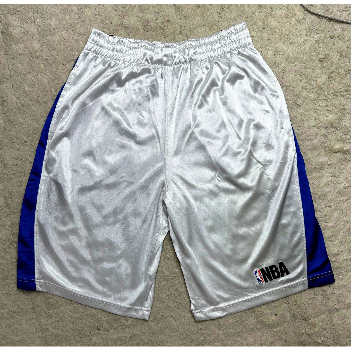 NBA WHITE SIZE-M SHORTS