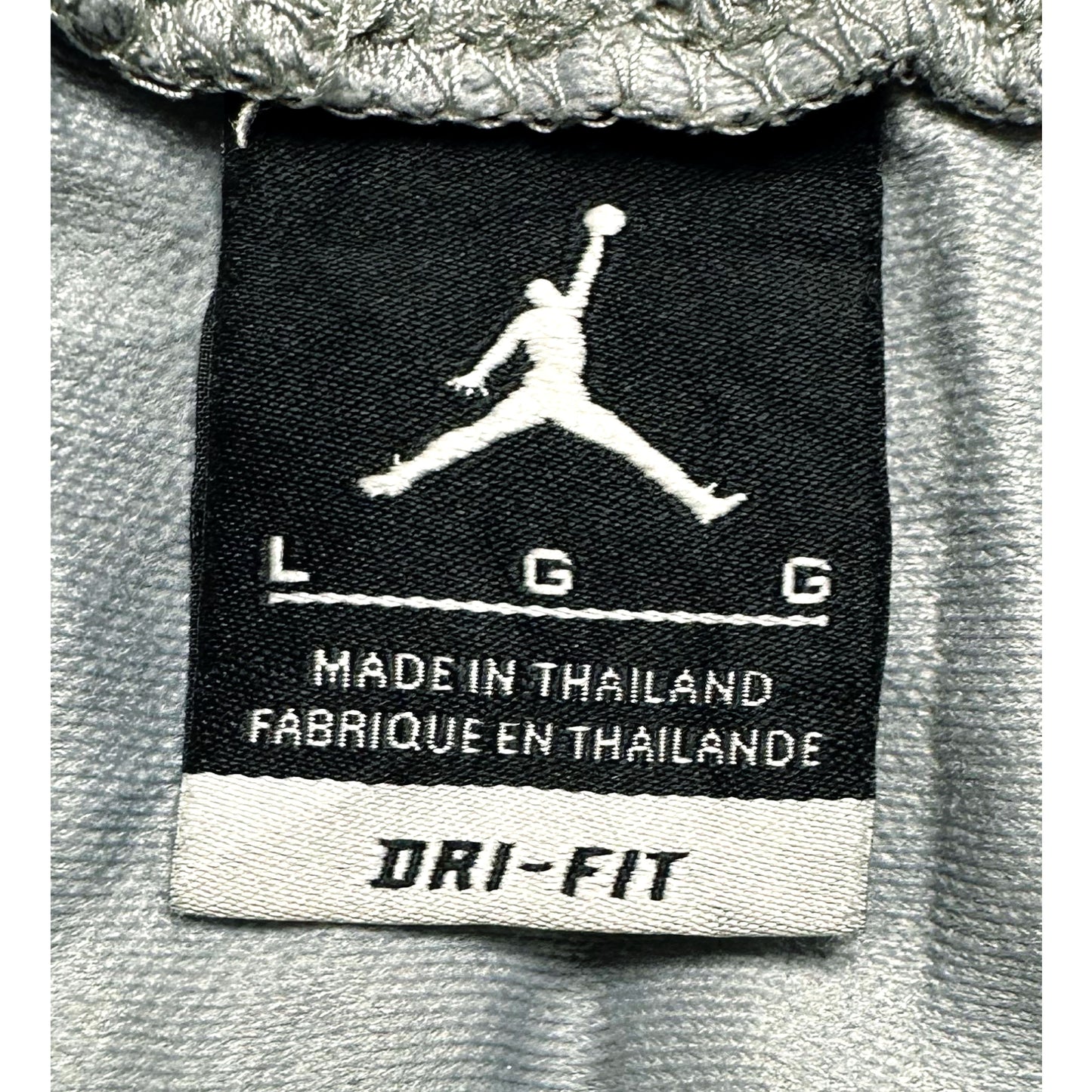 DRI-FIT JORDAN SIZE-L SHORTS