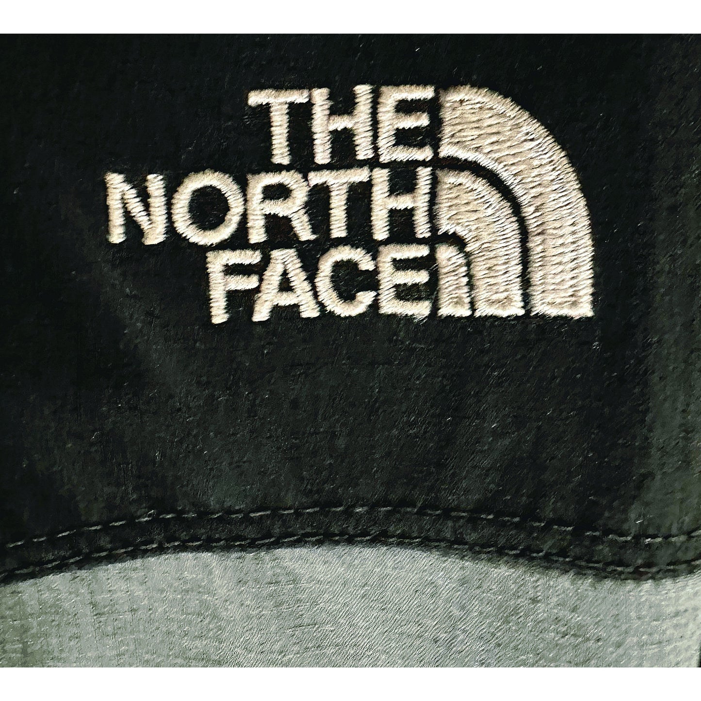 THE NORTH FACE SIZE-XL TRACKS PANTS