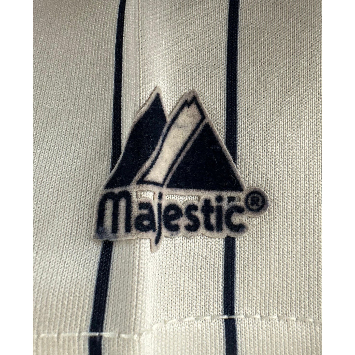 MAJESTIC WHITE SIZE-XL BASEBALL JERSEYS