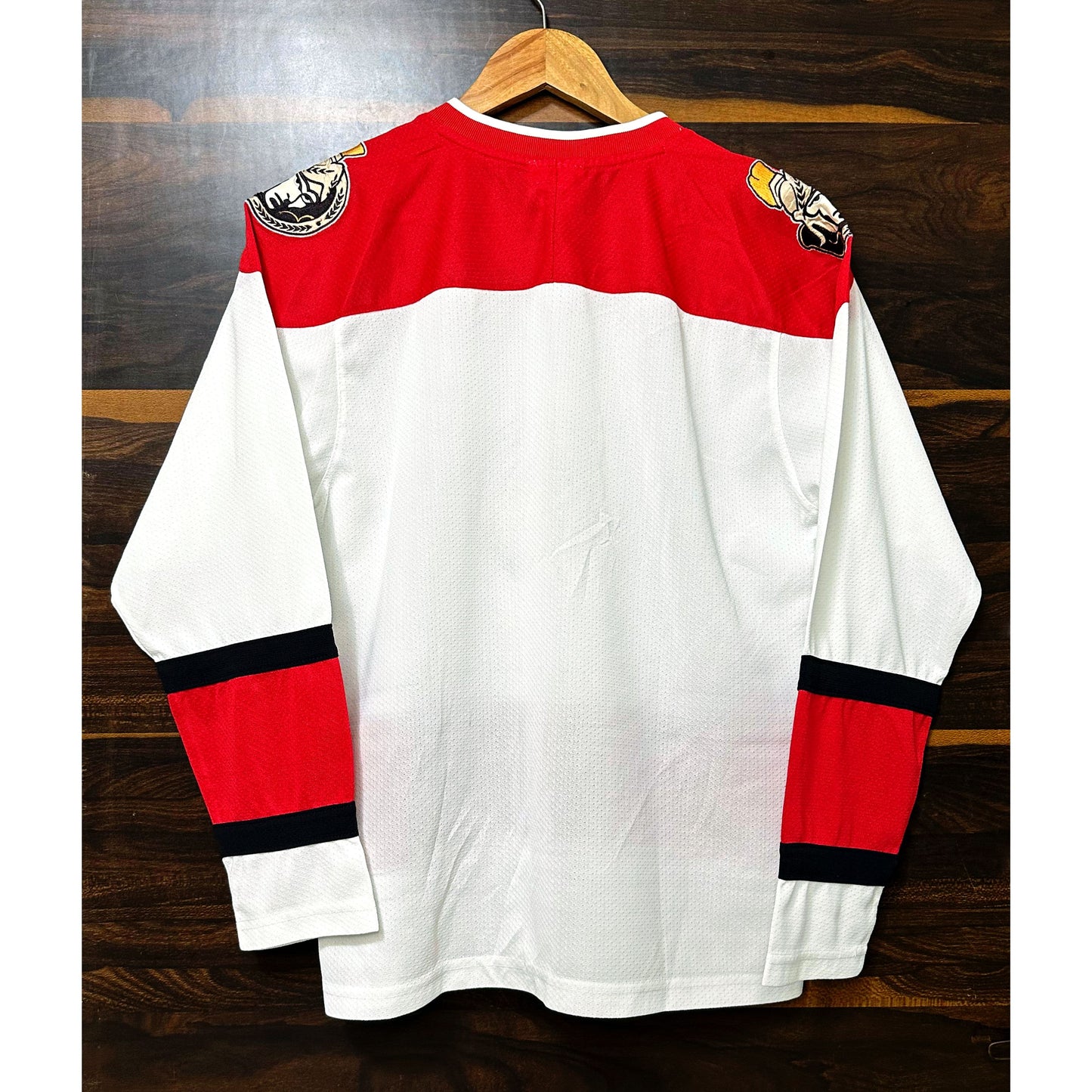 SENATORS WHITE & RED SIZE-S ICE HOCKEY JERSEYS