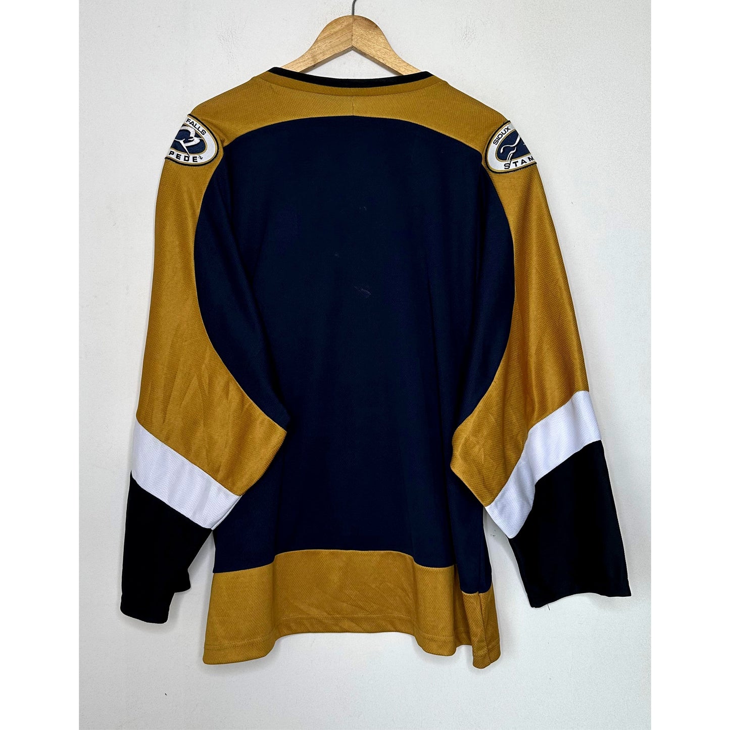 SIOUX FALLS STAMPEDE SIZE-2XL ICE HOCKEY JERSEYS