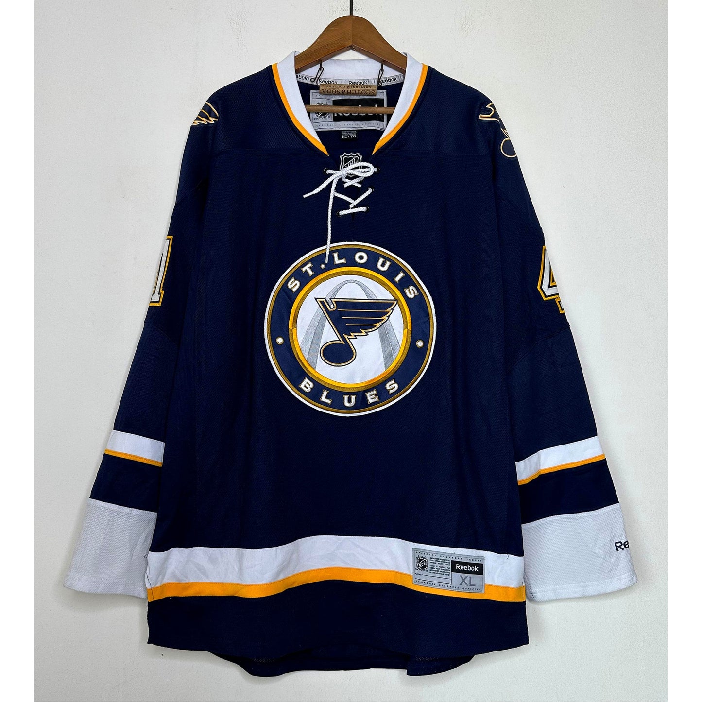 ST LOUIS BLUES REEBOK NUMBER-41 SIZE-XL ICE HOCKEY JERSEYS