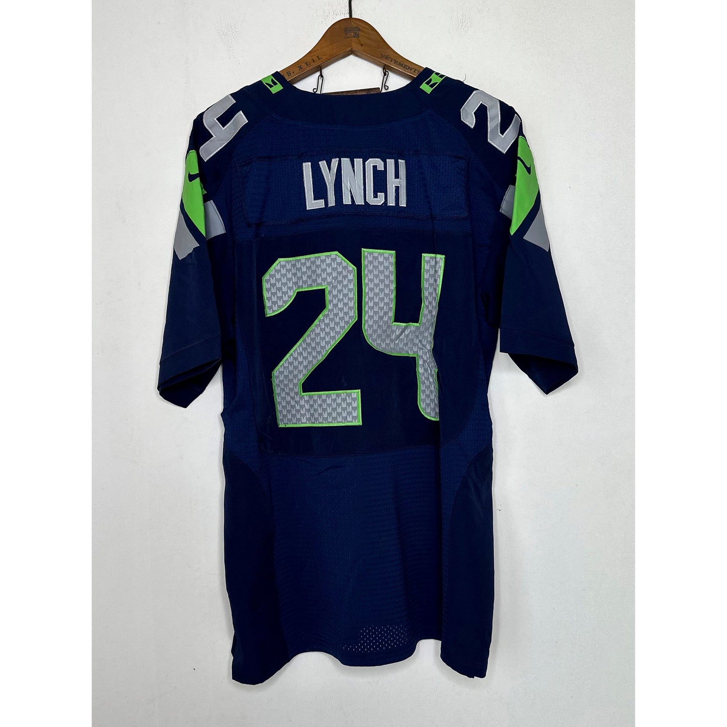 NIKE SEAHAWKS LYNCH NUMBER-24 SIZE-XL  NFL JERSEYS