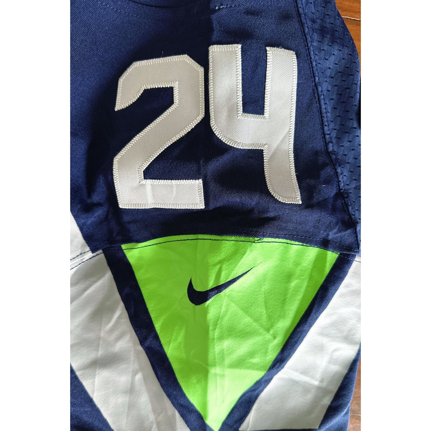 NIKE SEAHAWKS LYNCH NUMBER-24 SIZE-XL  NFL JERSEYS