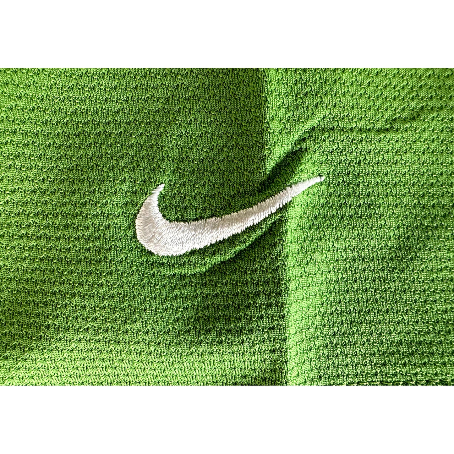 NIKE GREEN SIZE-XL PREMIUM DRY-FIT