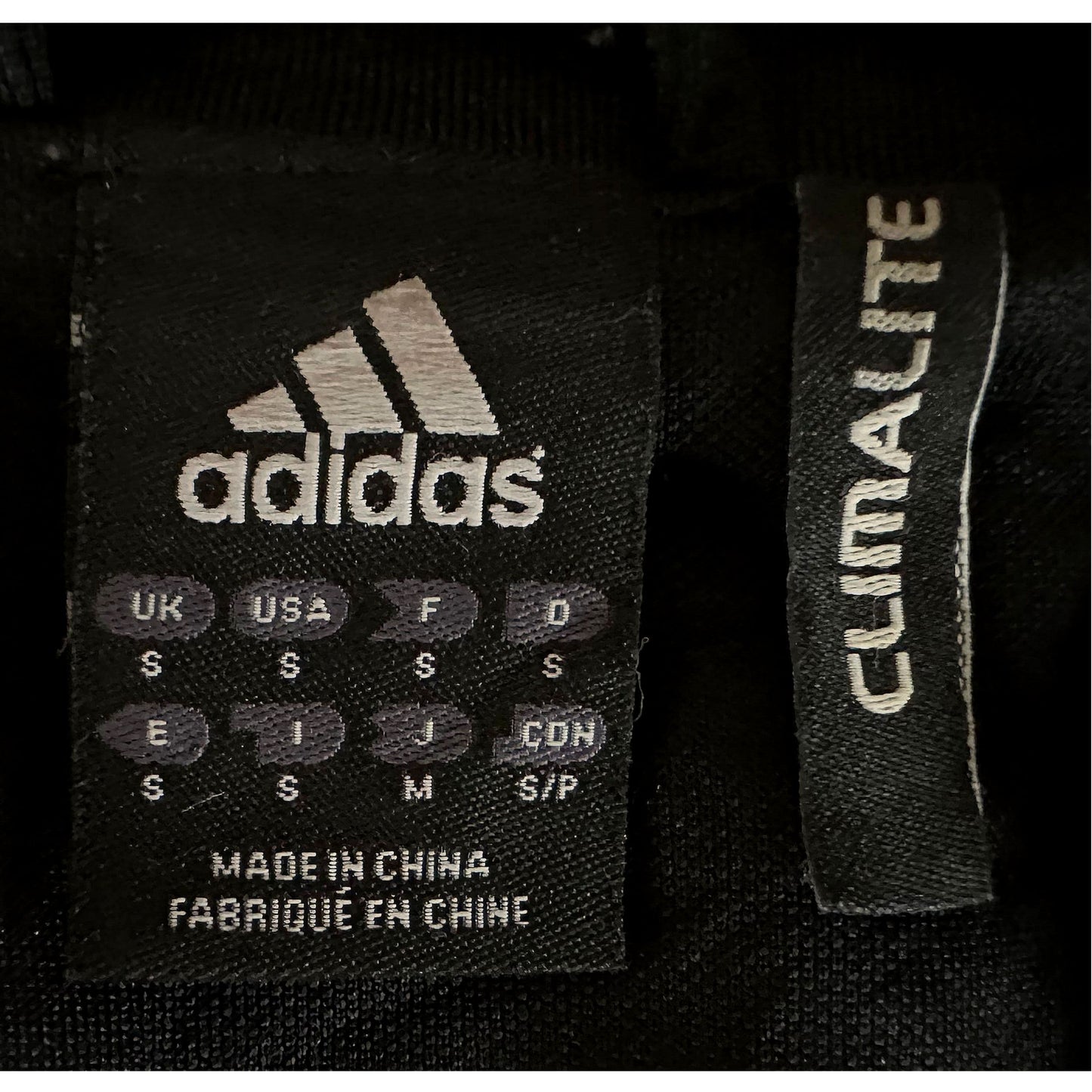 ADIDAS SIZE- M SPORTSWEAR JACKET