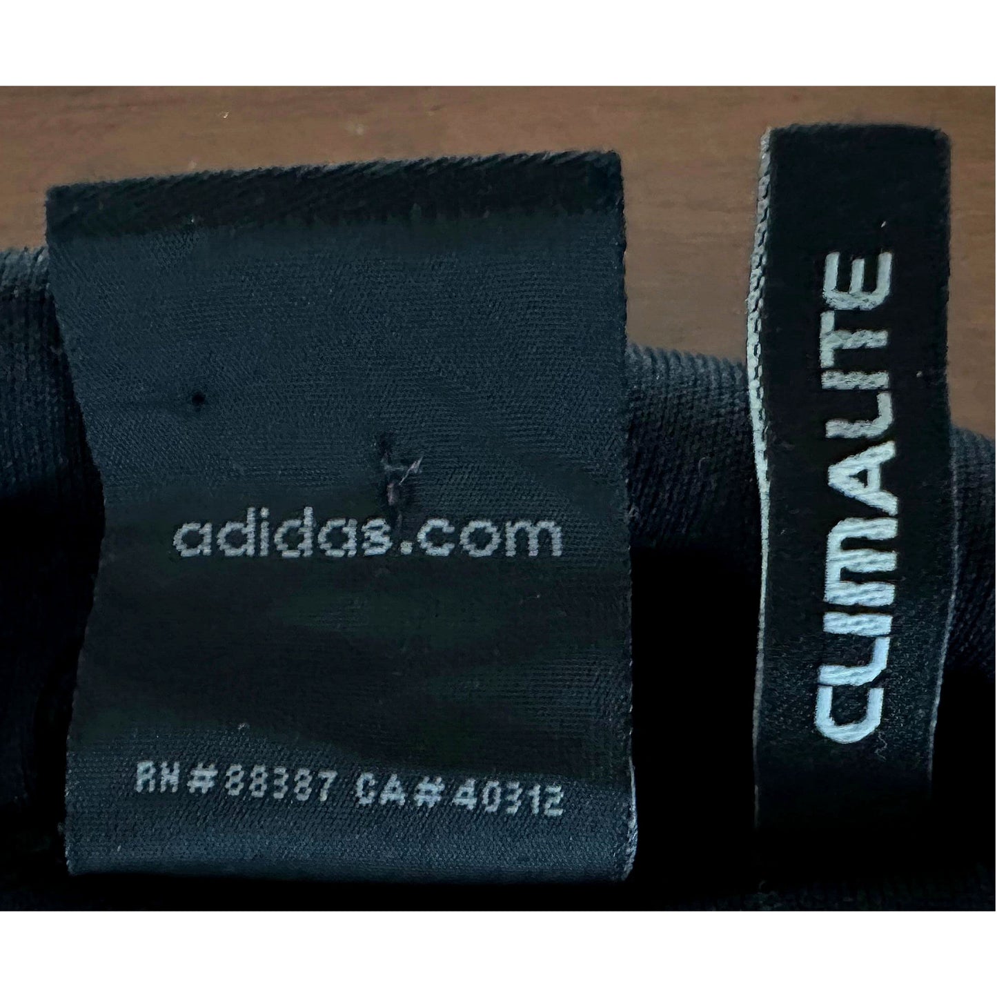 ADIDAS SIZE- M SPORTSWEAR JACKET